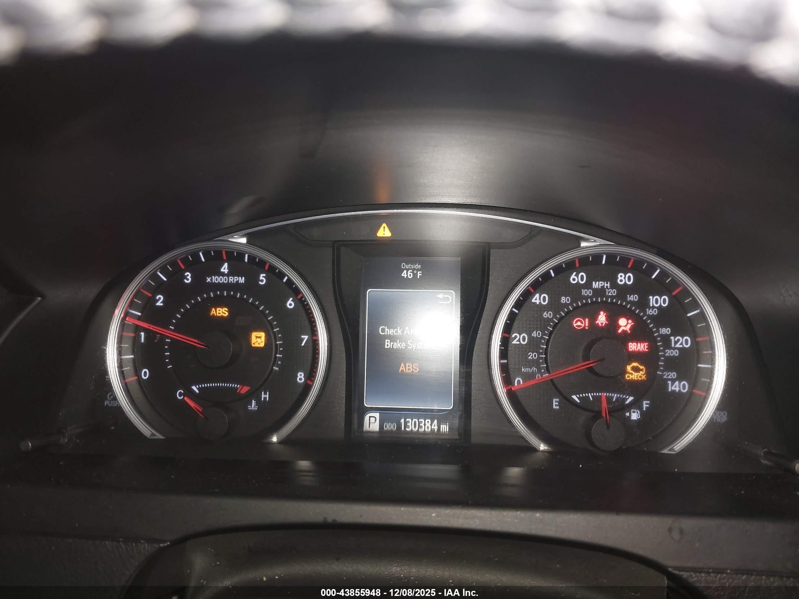 TOYOTA CAMRY image 7