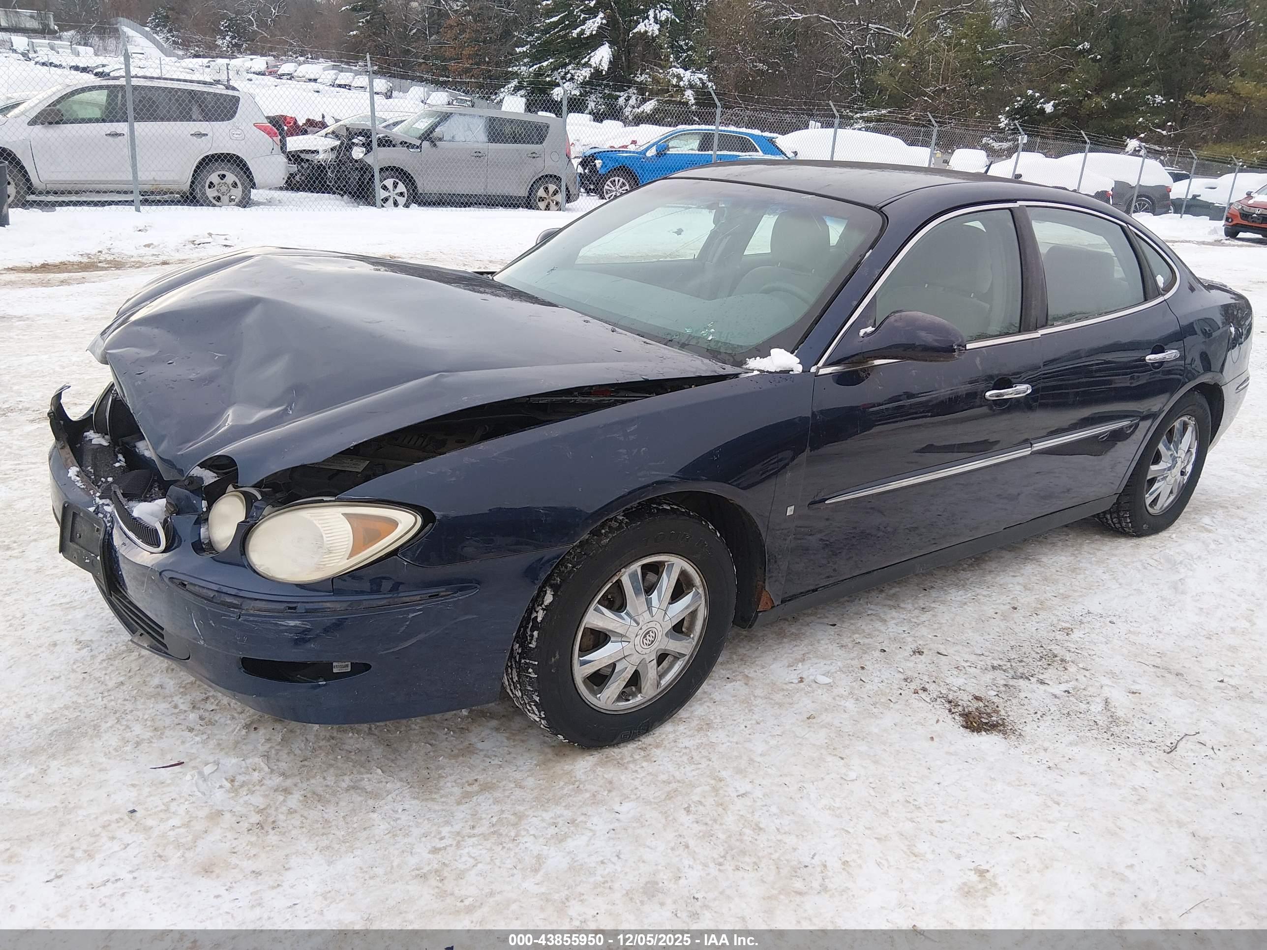BUICK LACROSSE image 2