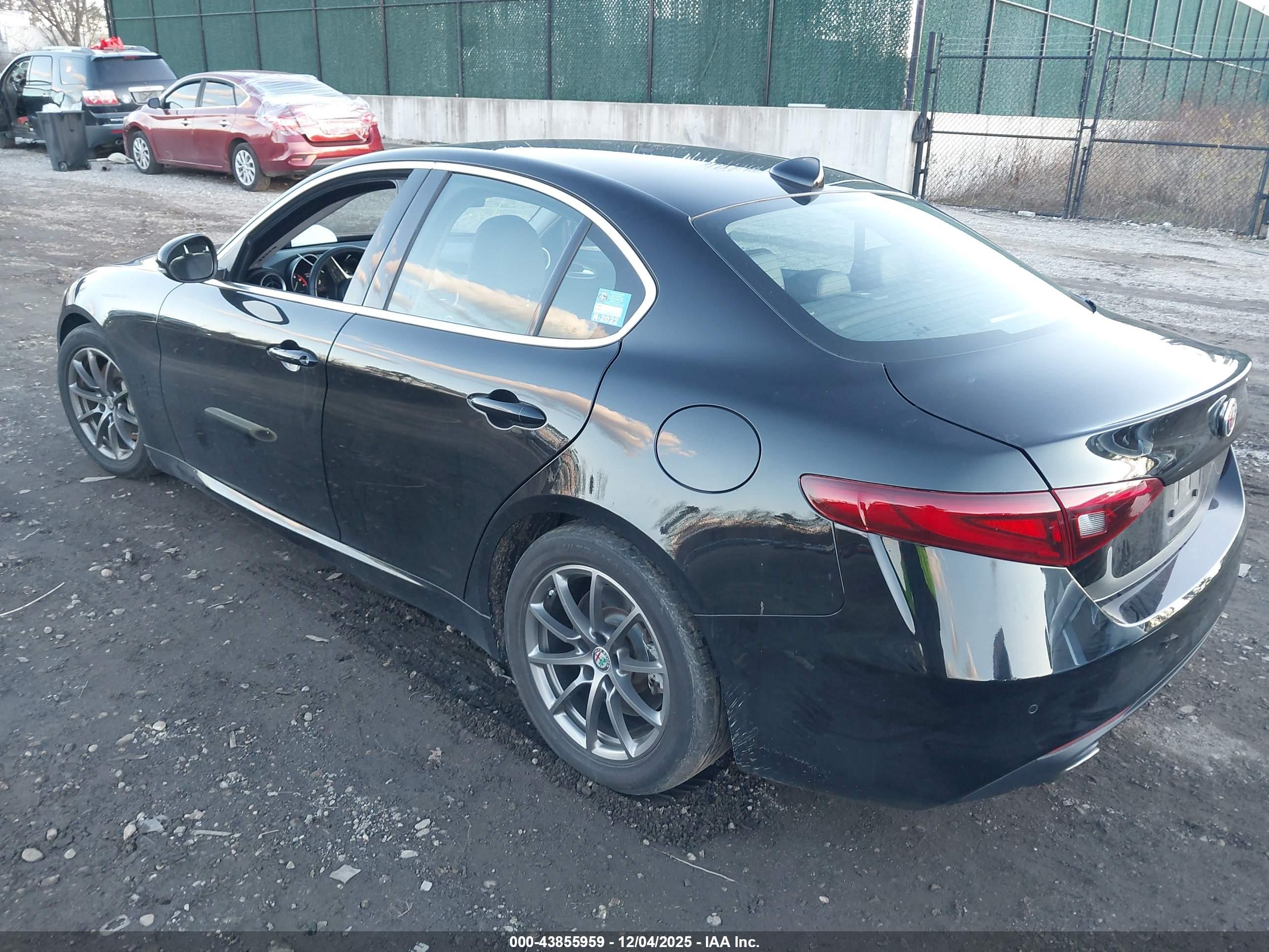 ALFA ROMEO image 3