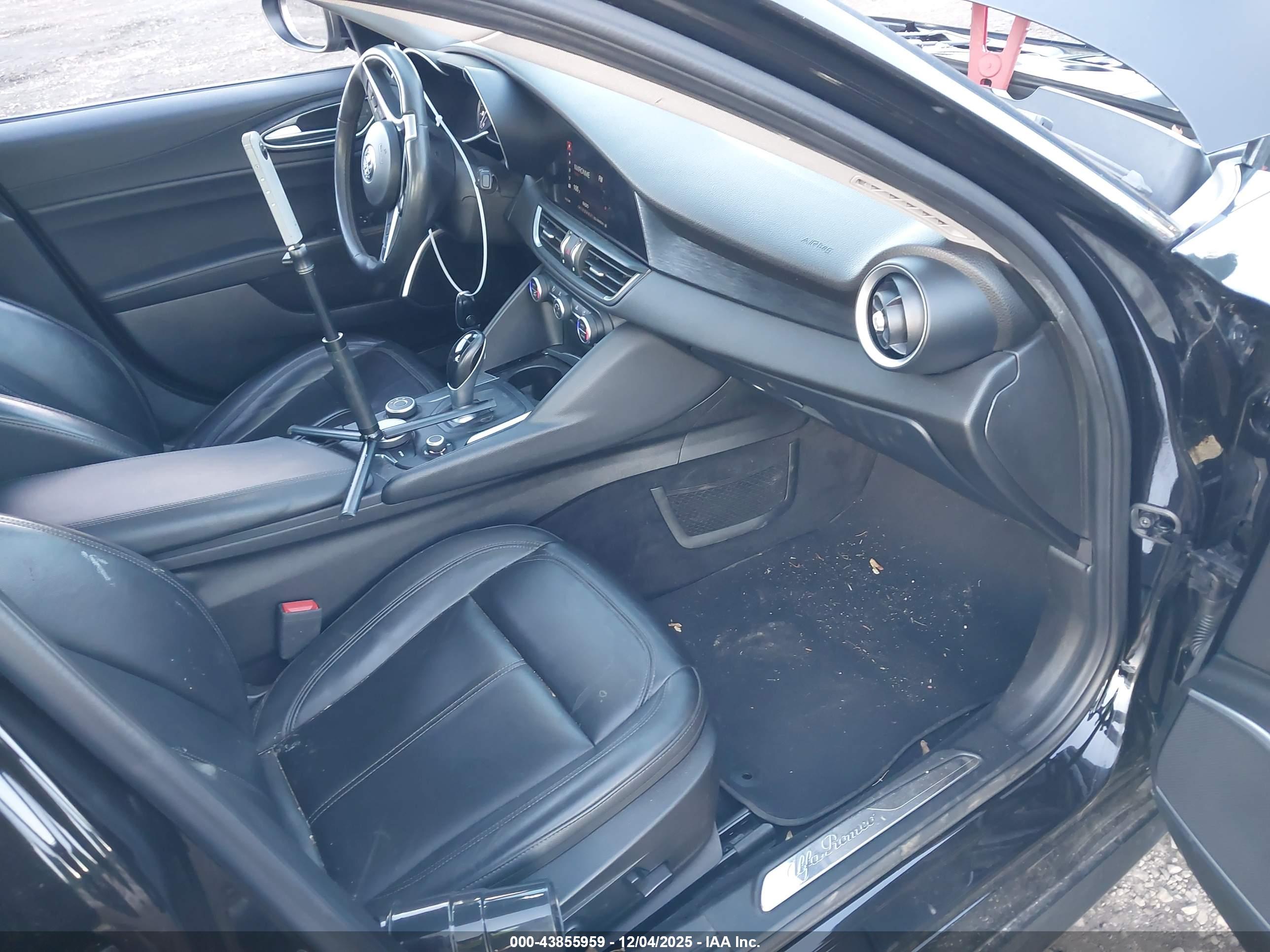 ALFA ROMEO image 5