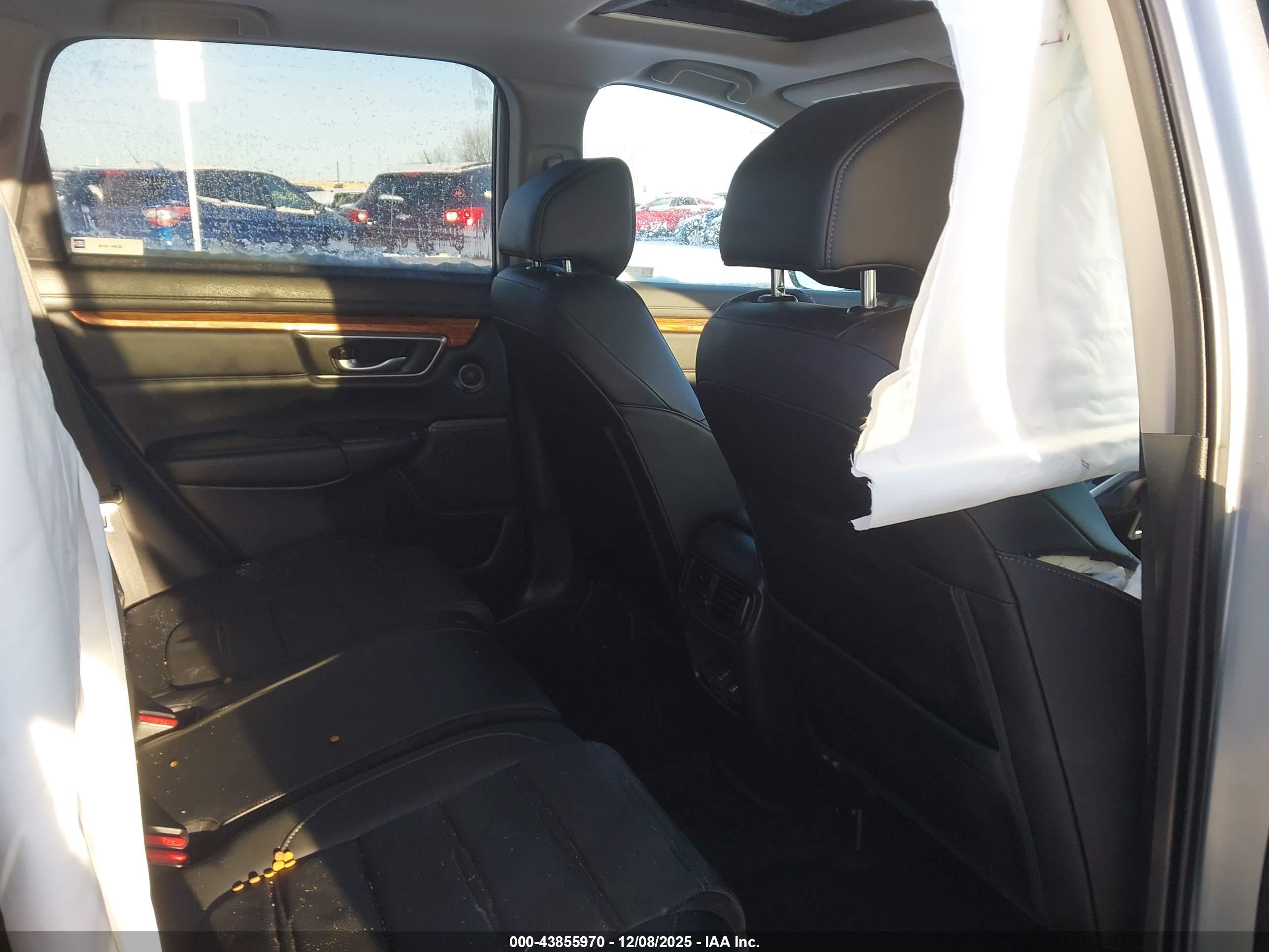 HONDA CR-V image 8