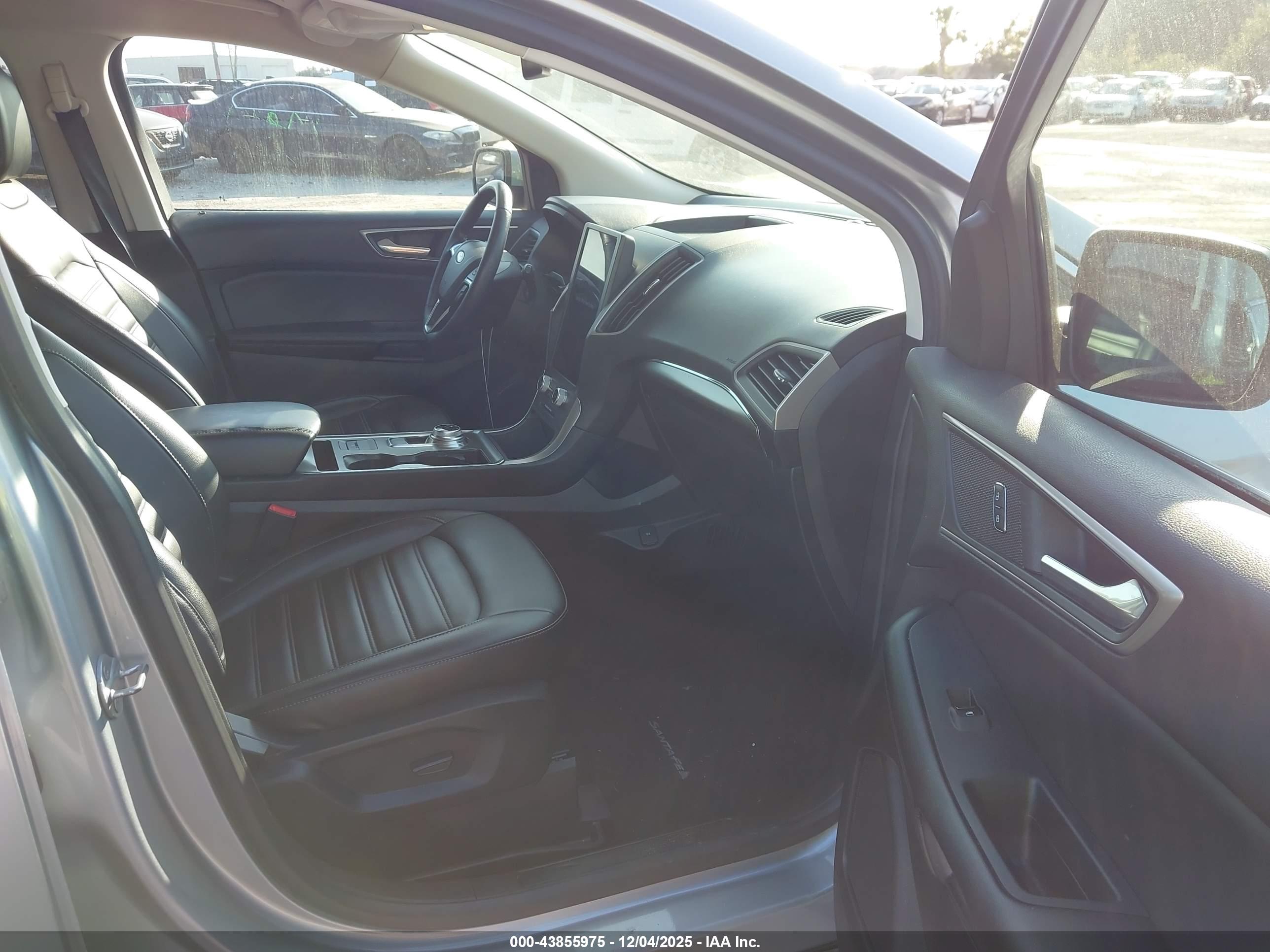 FORD EDGE image 5