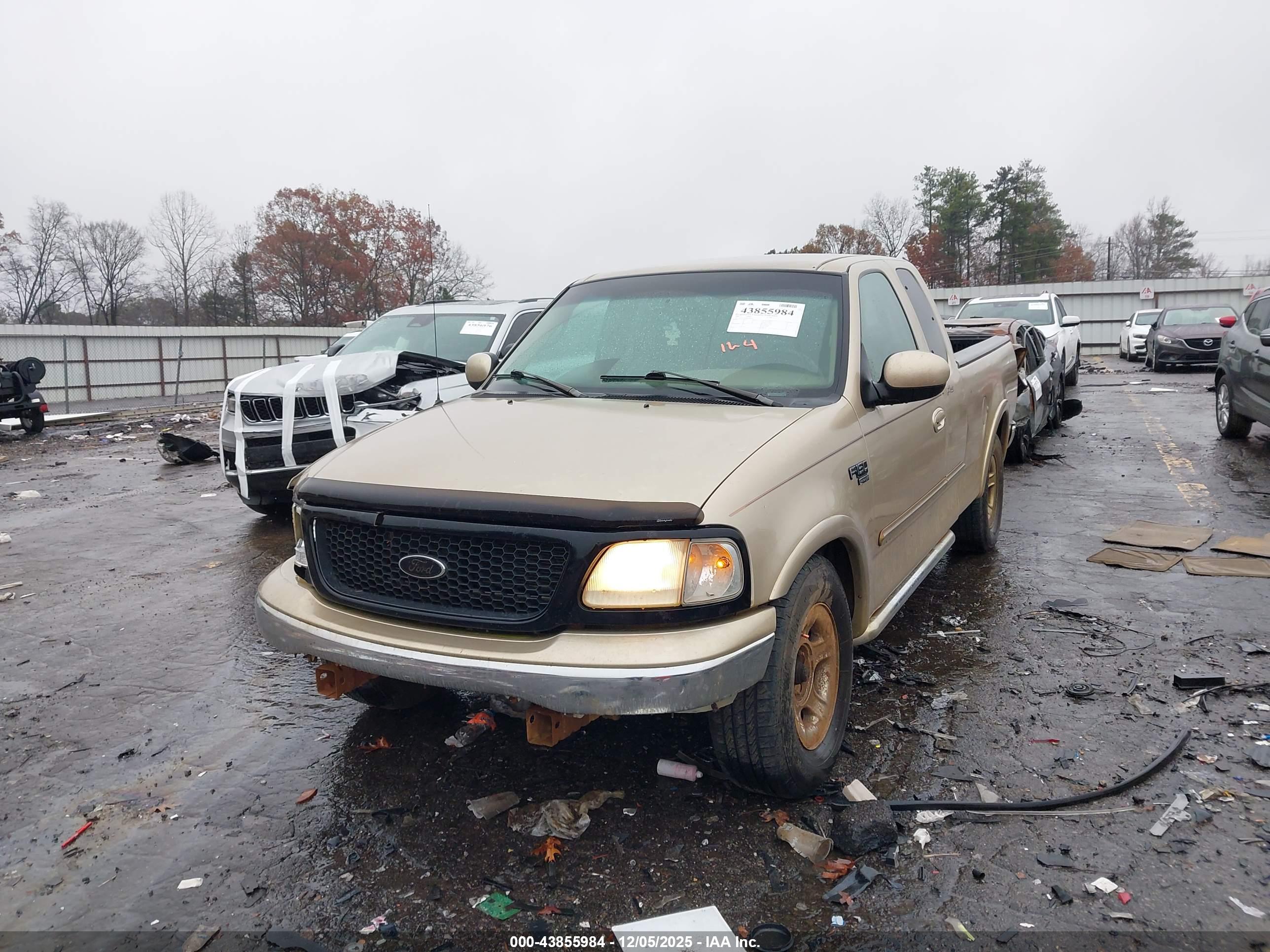 FORD F-150 image 2