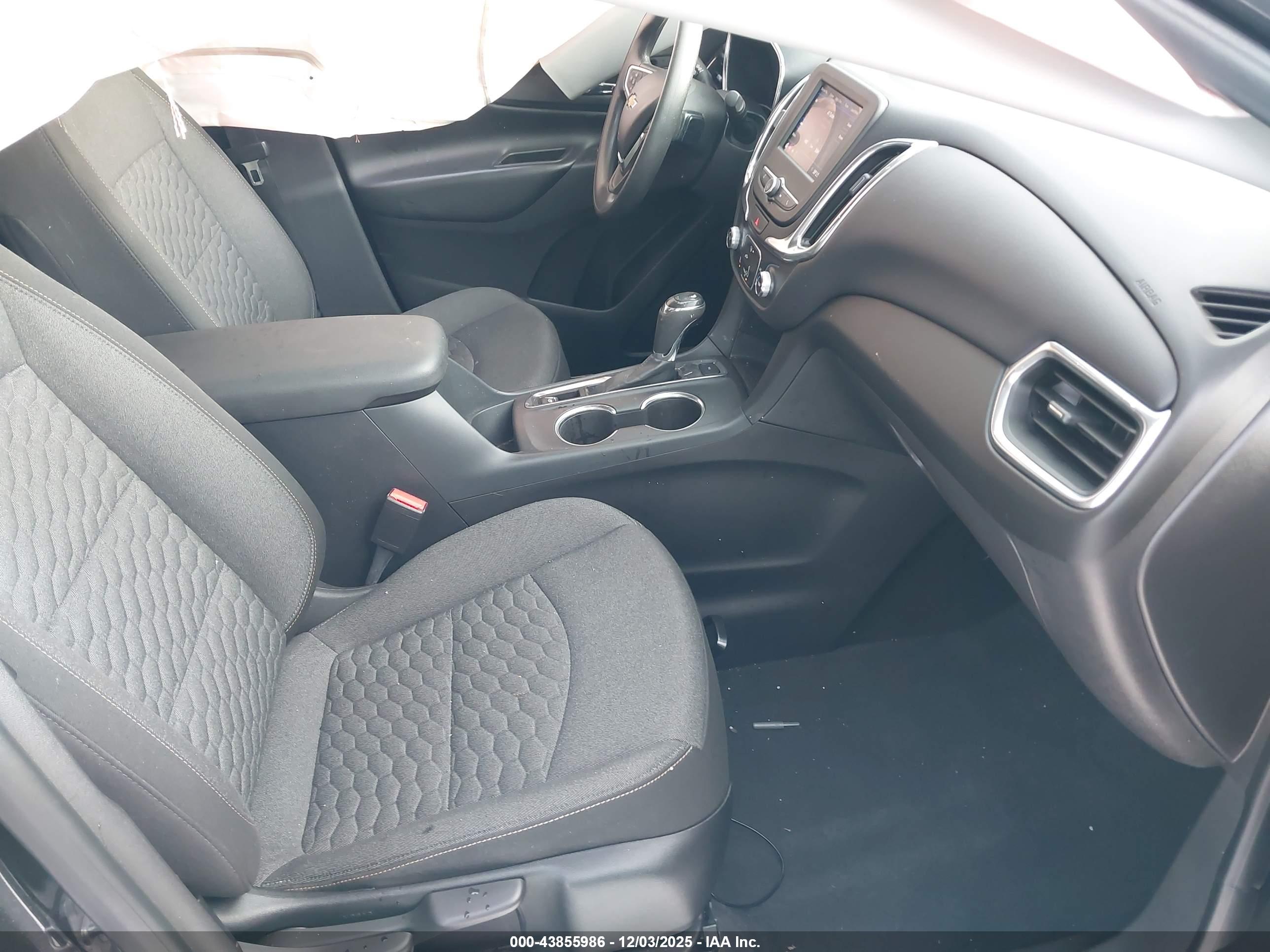 CHEVROLET EQUINOX image 5