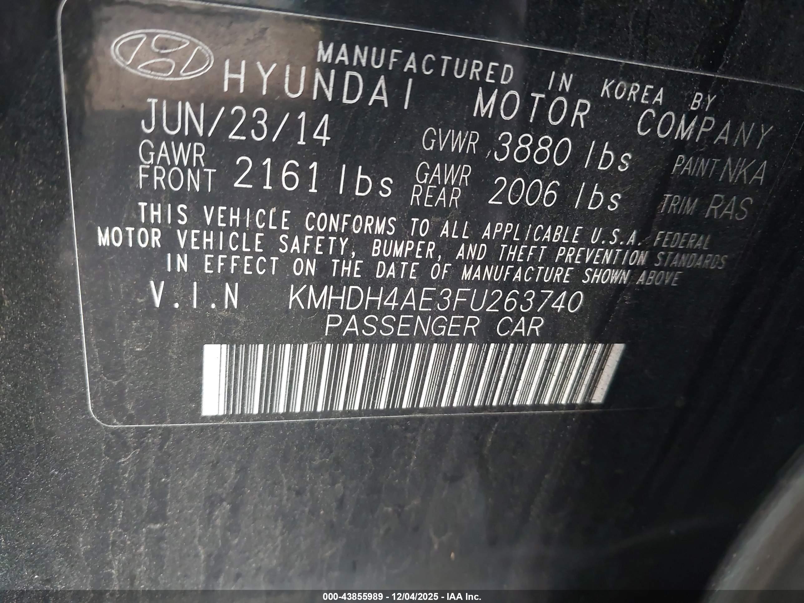 HYUNDAI ELANTRA image 9