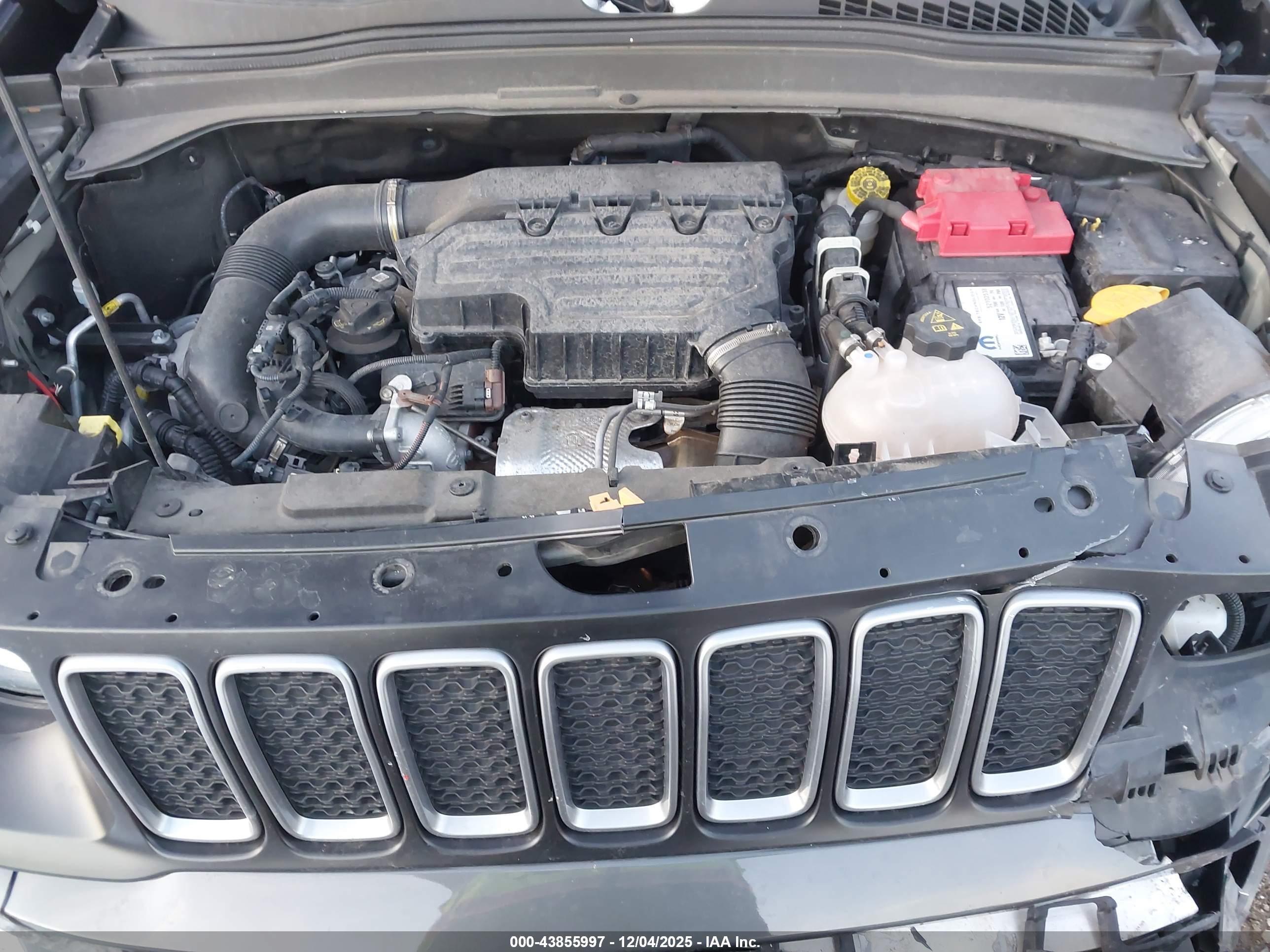JEEP RENEGADE image 10