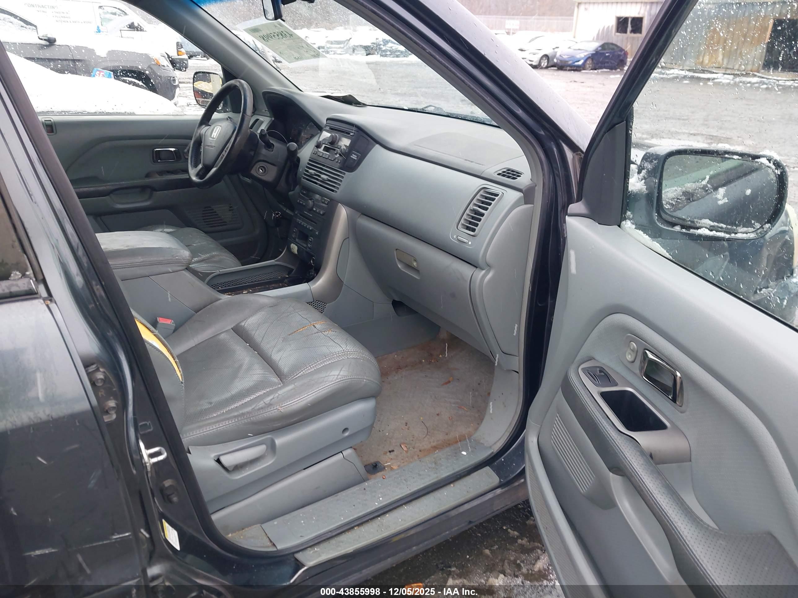 HONDA PILOT image 5