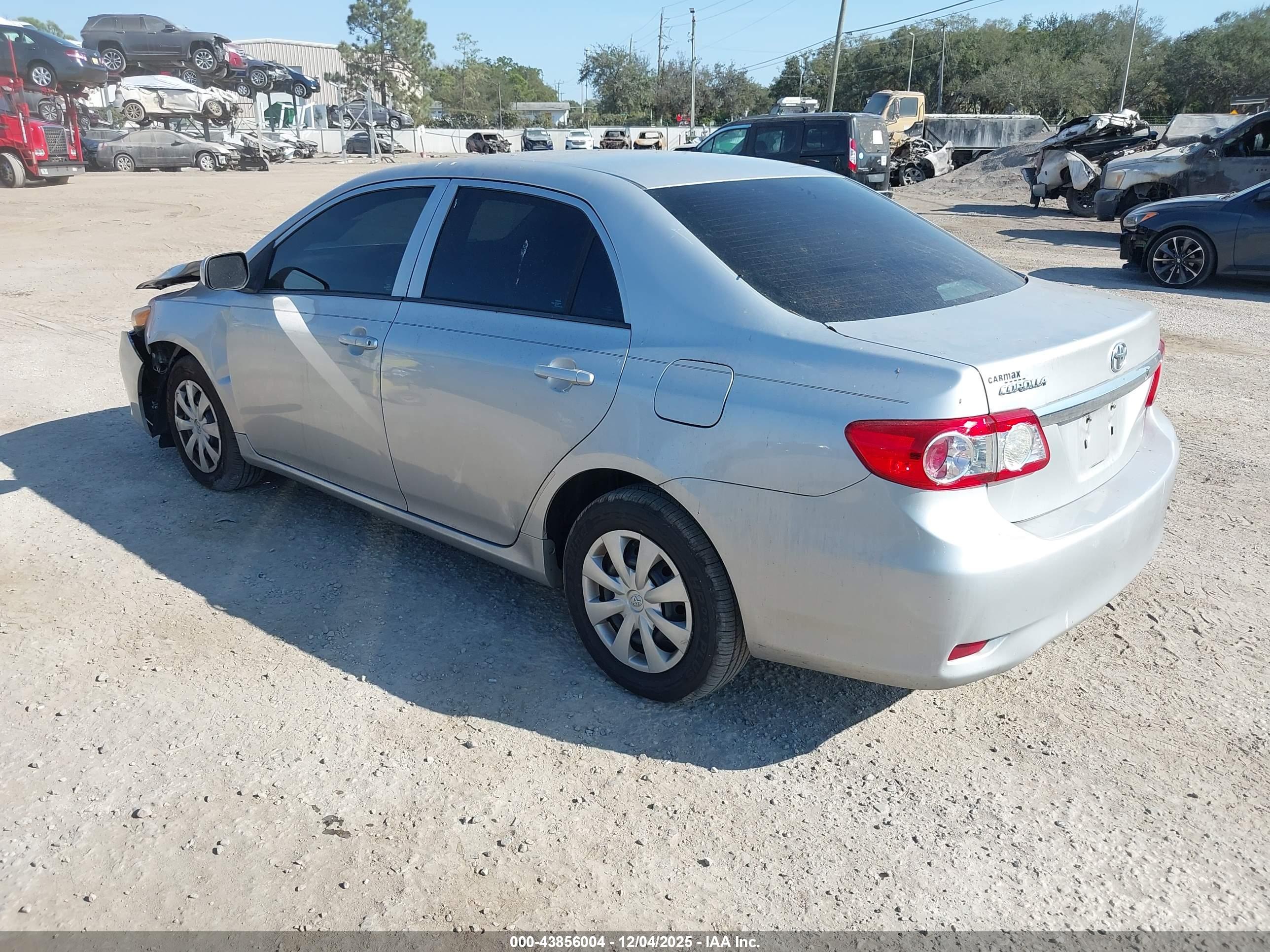 TOYOTA COROLLA image 3