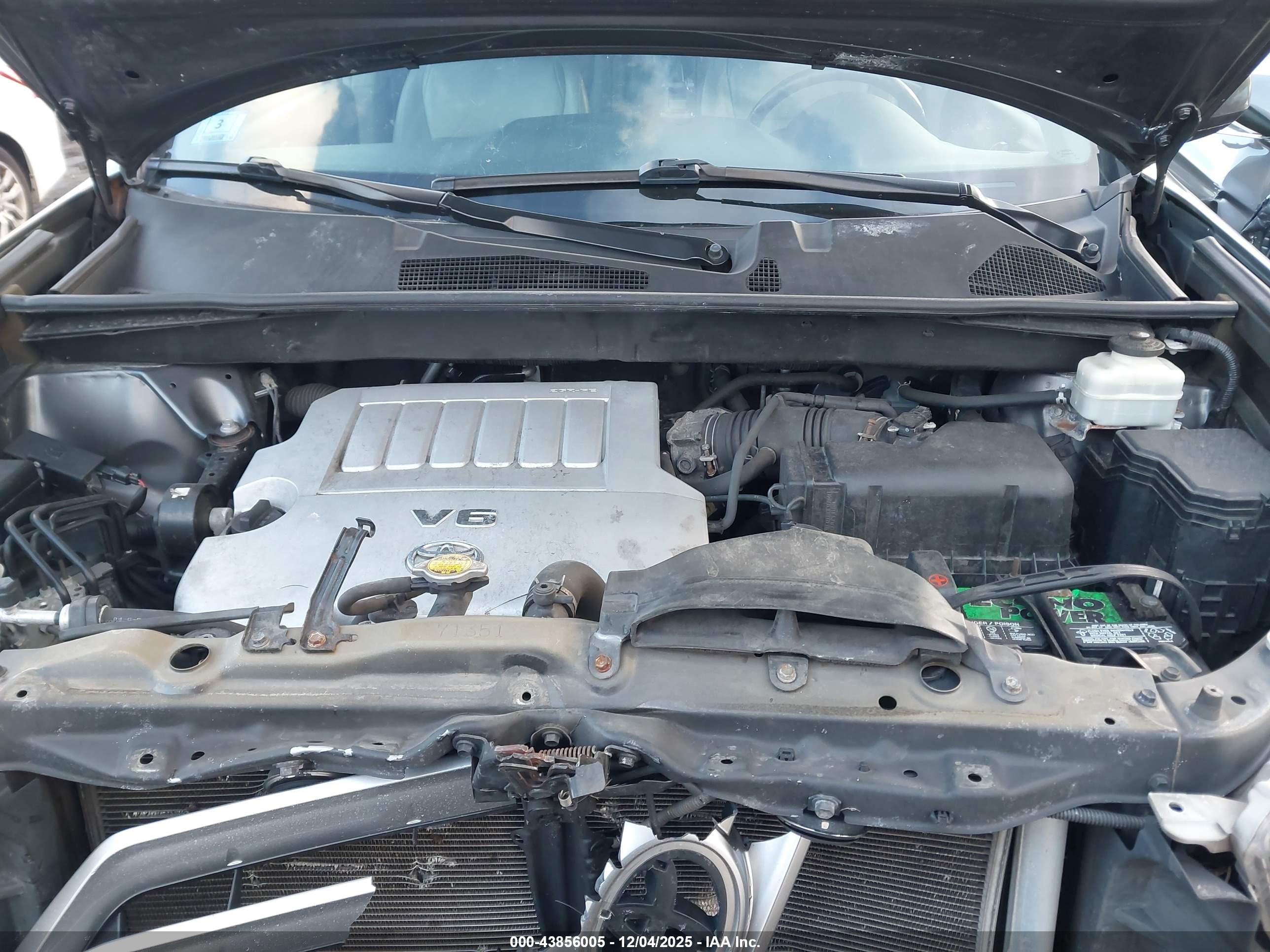 TOYOTA HIGHLANDER image 10