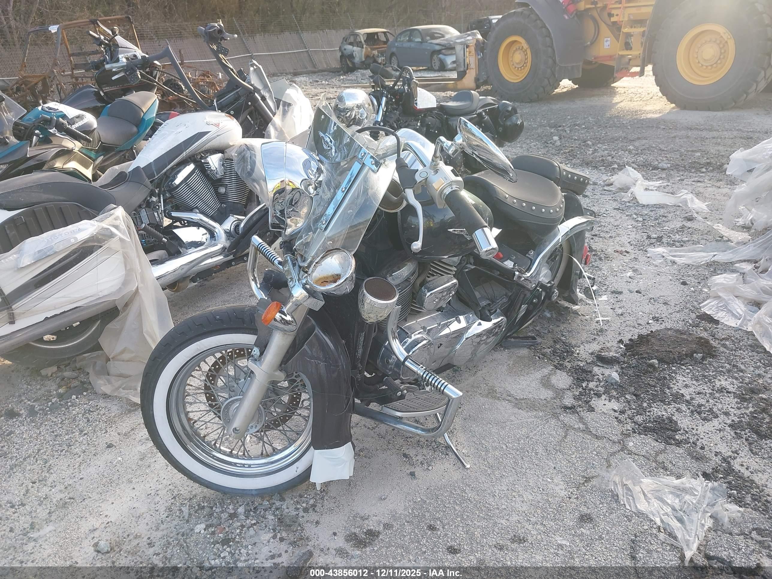 SUZUKI C50 image 2