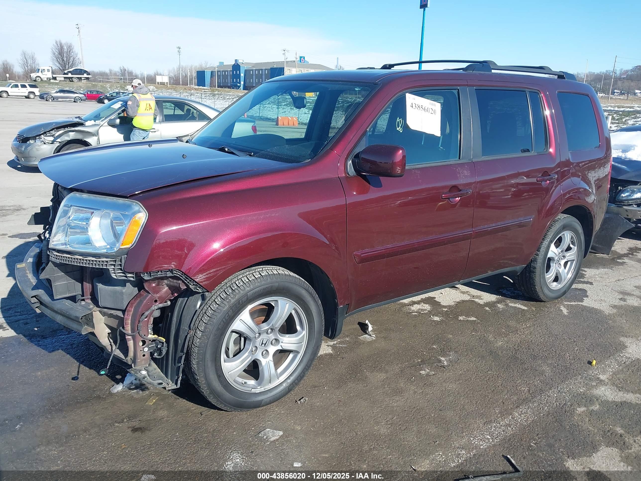 HONDA PILOT image 2