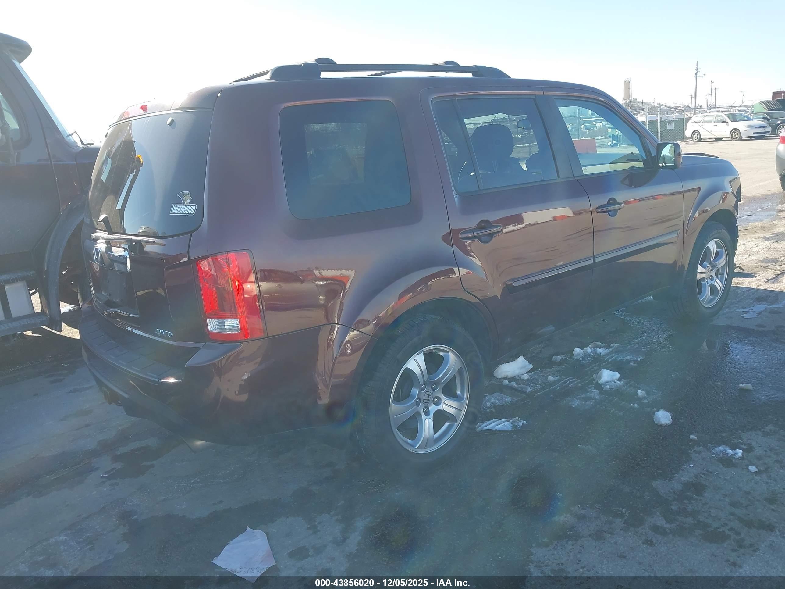 HONDA PILOT image 4