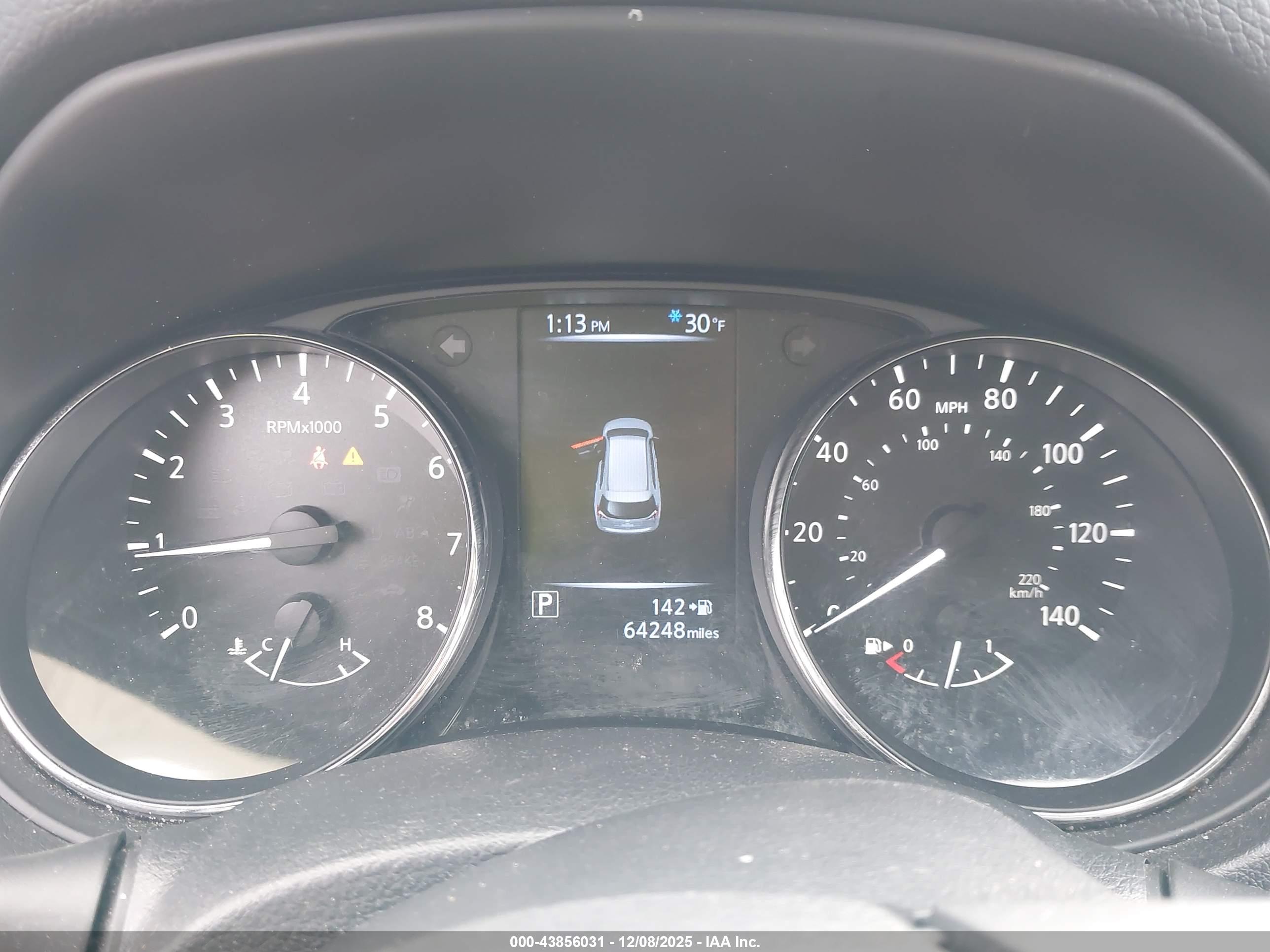 NISSAN ROGUE image 7