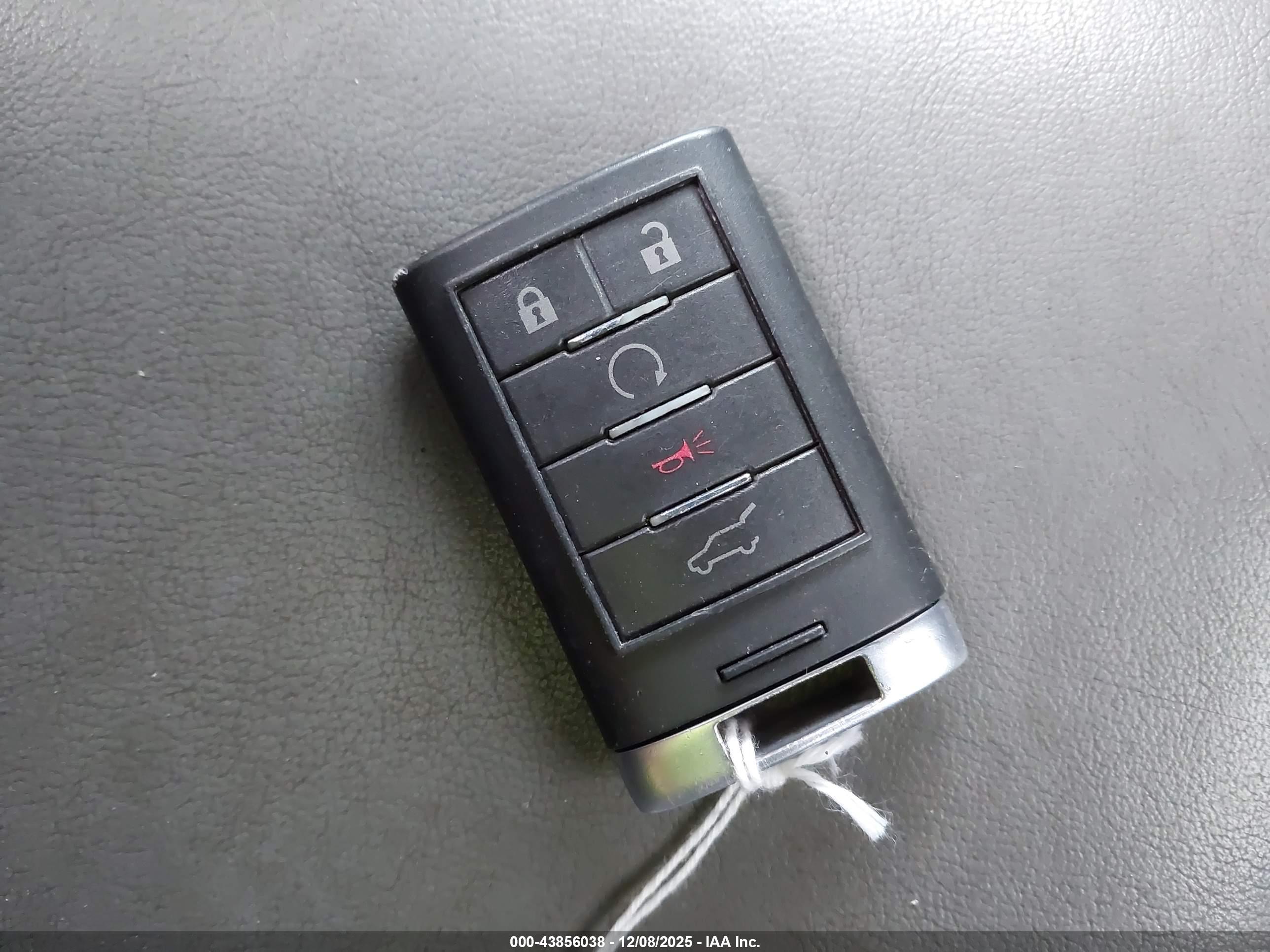 CADILLAC SRX image 11