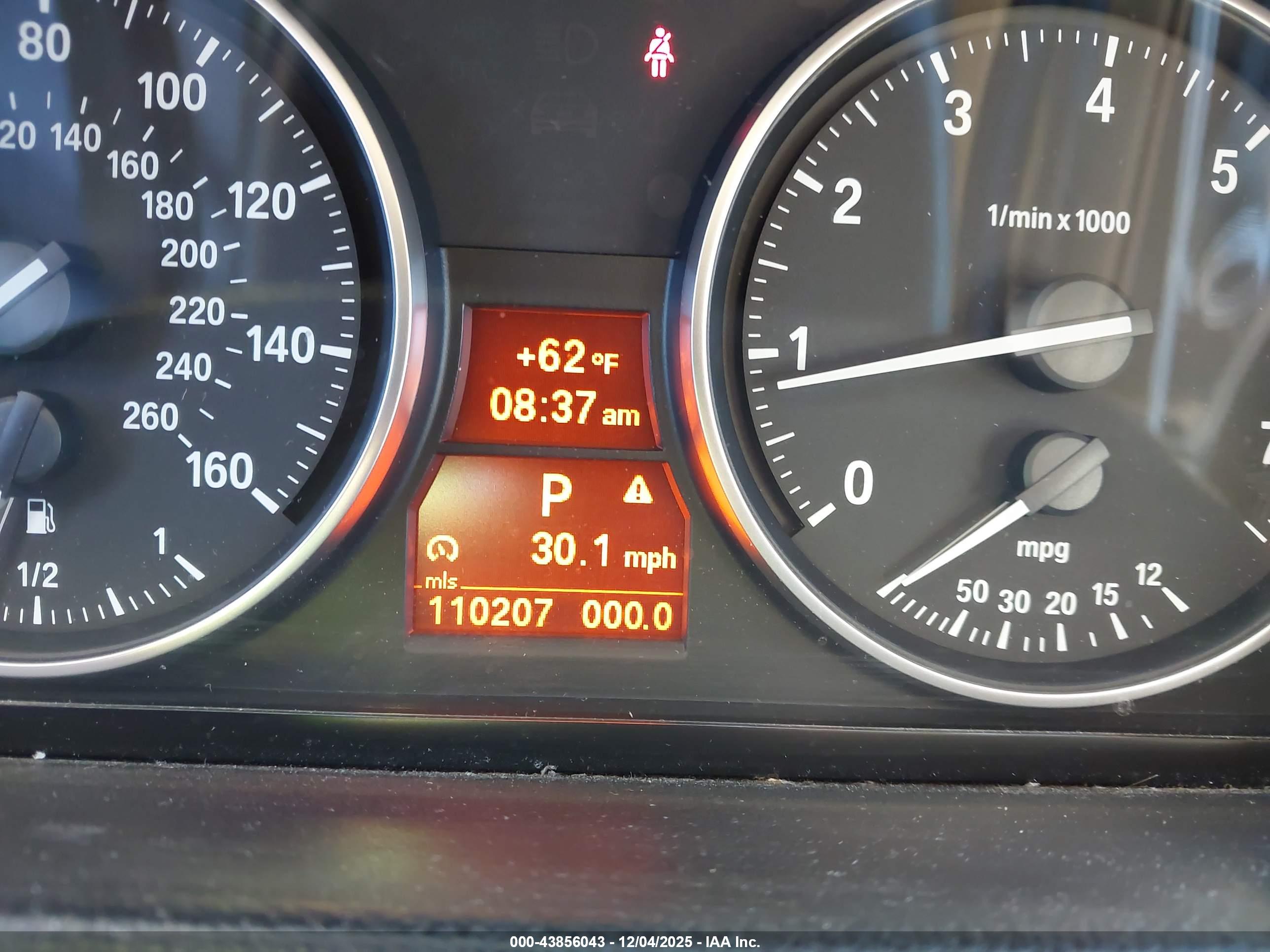 BMW 328I image 7