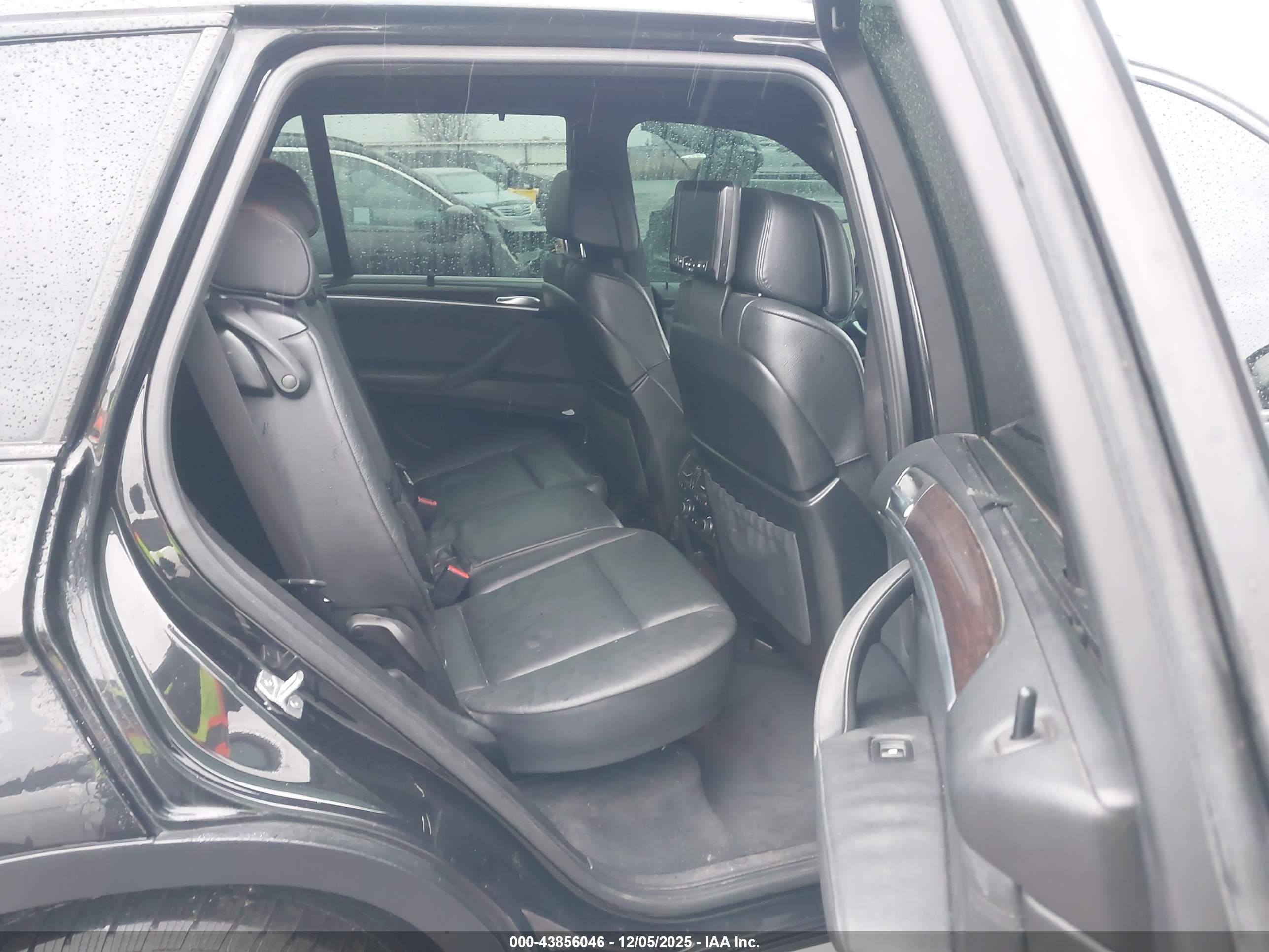 BMW X5 image 8