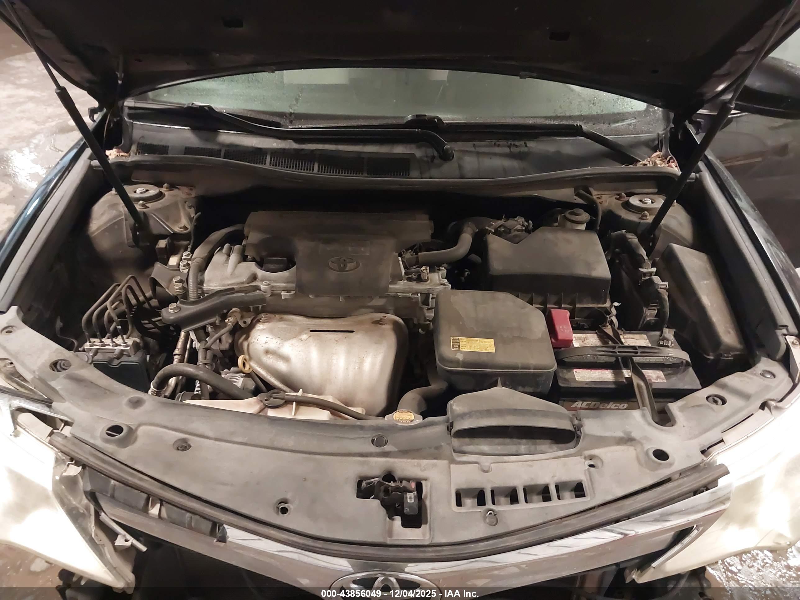 TOYOTA CAMRY image 10
