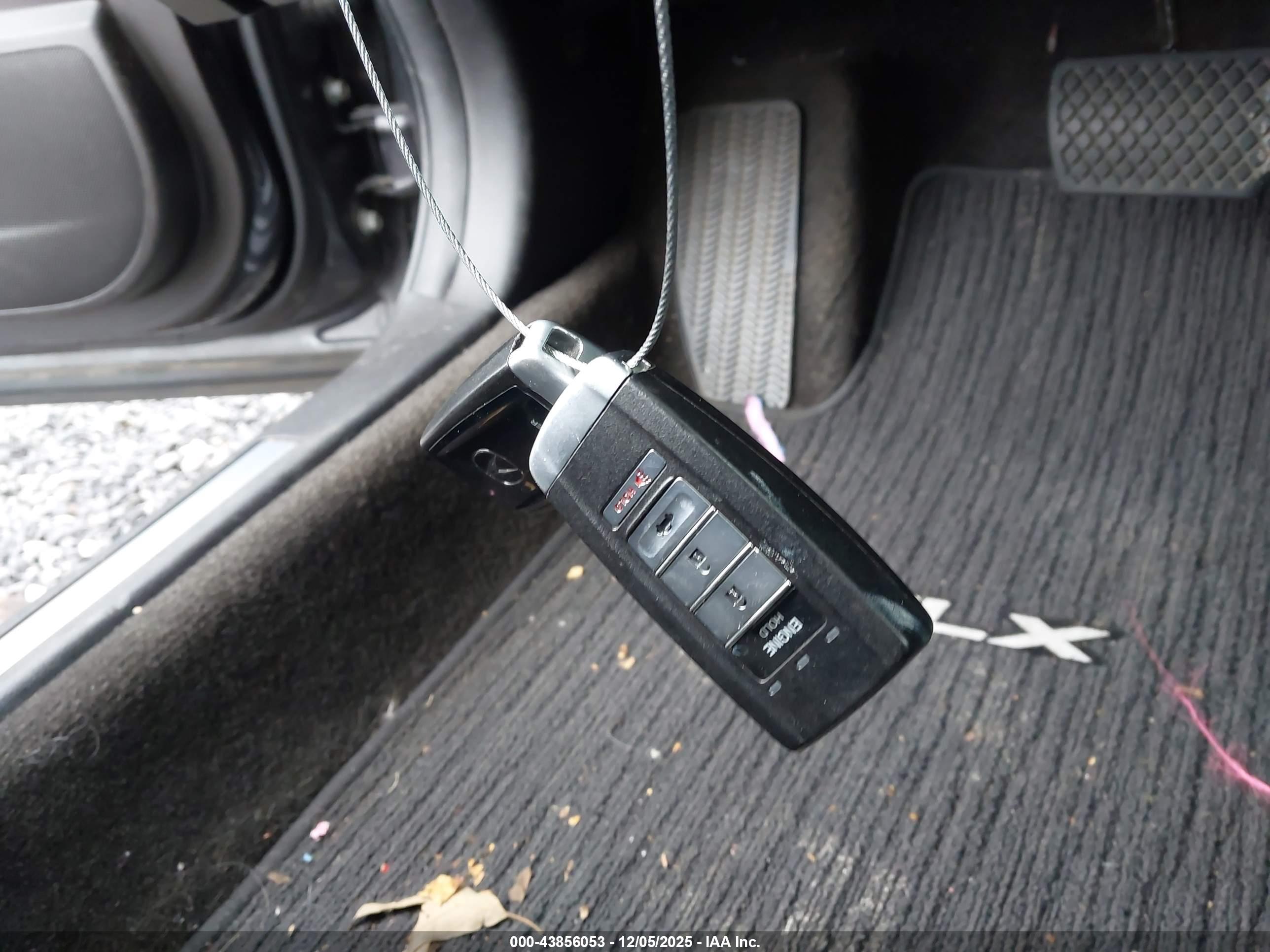ACURA TLX image 11