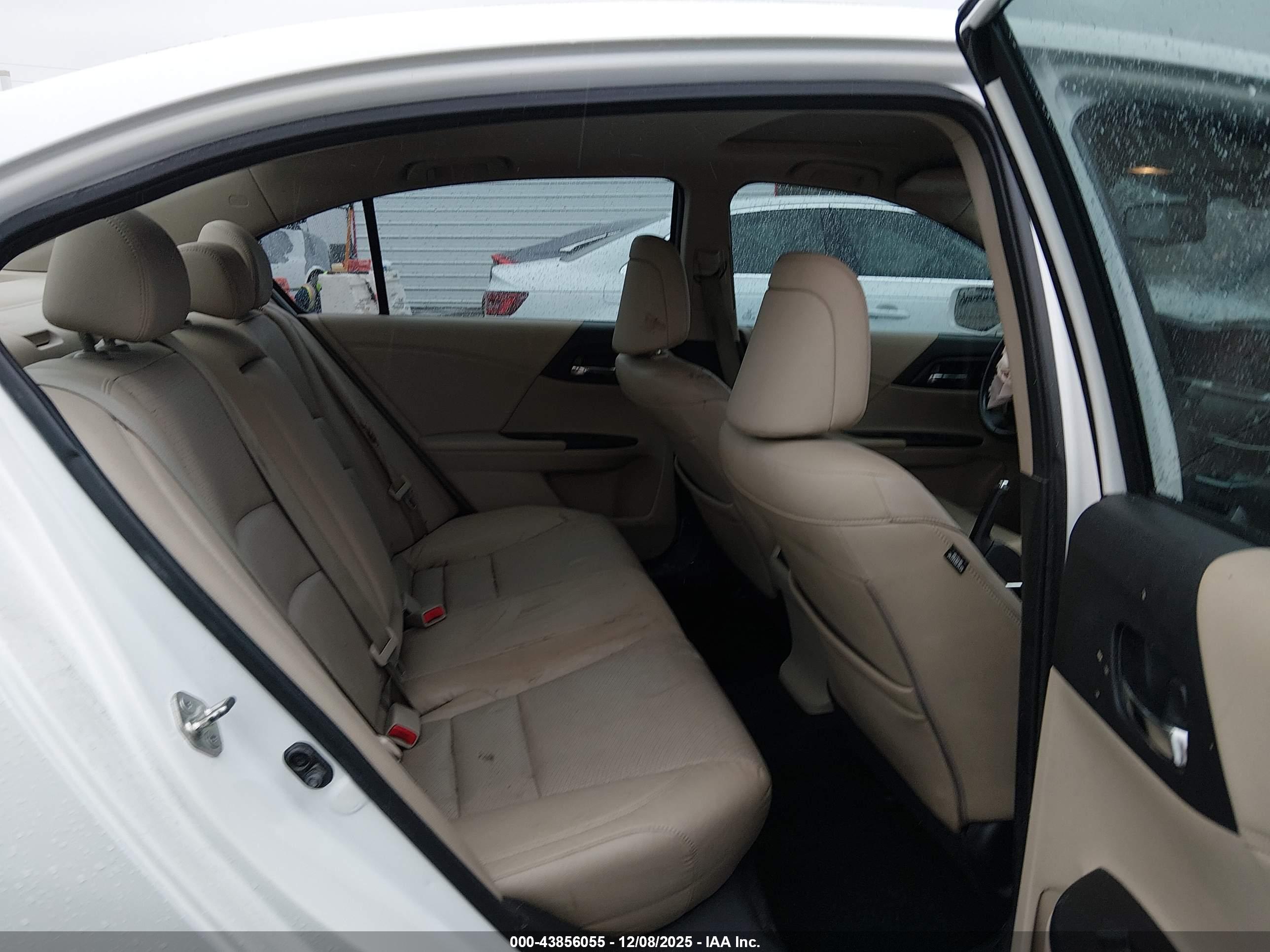 HONDA ACCORD image 8