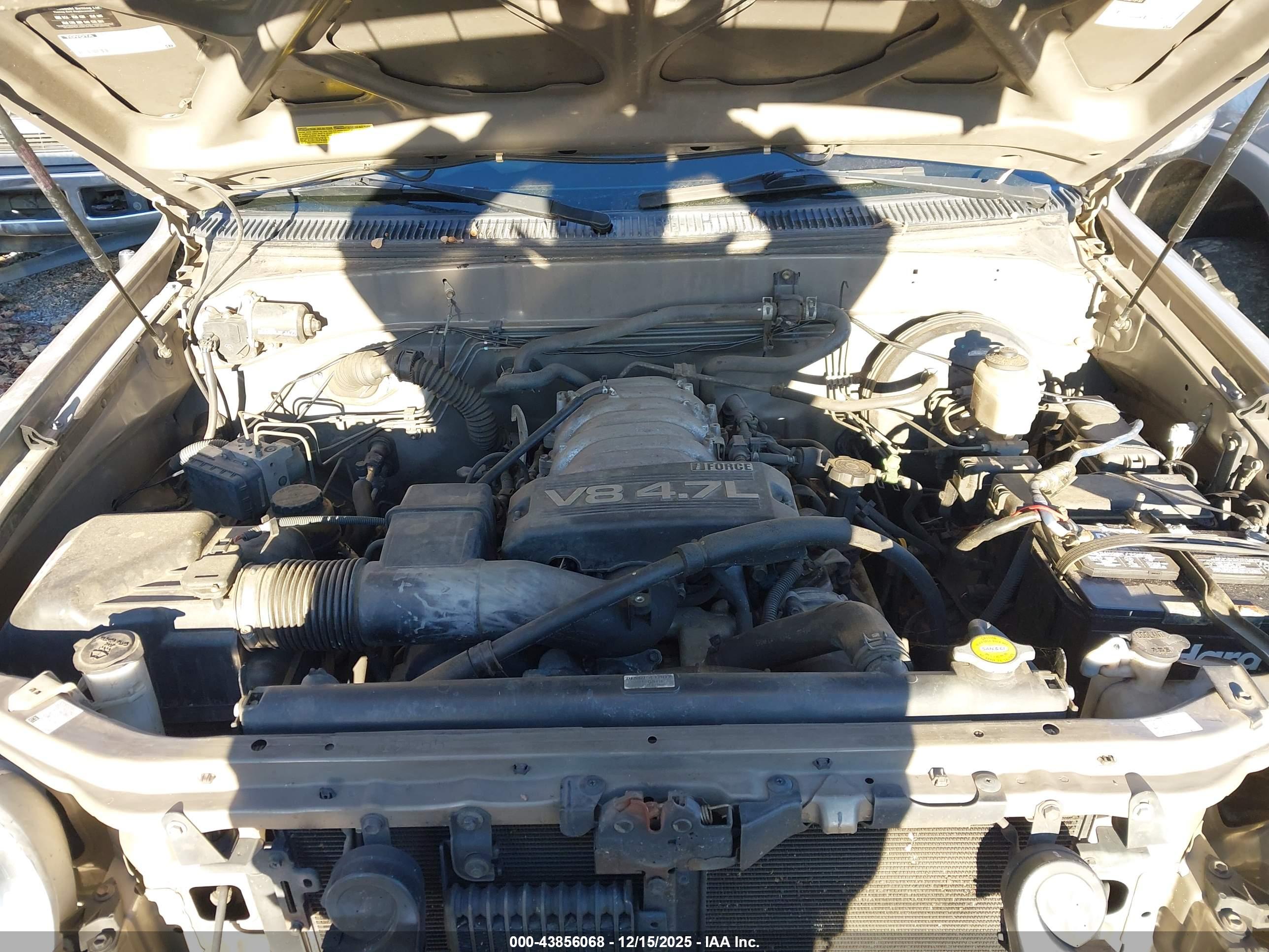 TOYOTA TUNDRA image 10