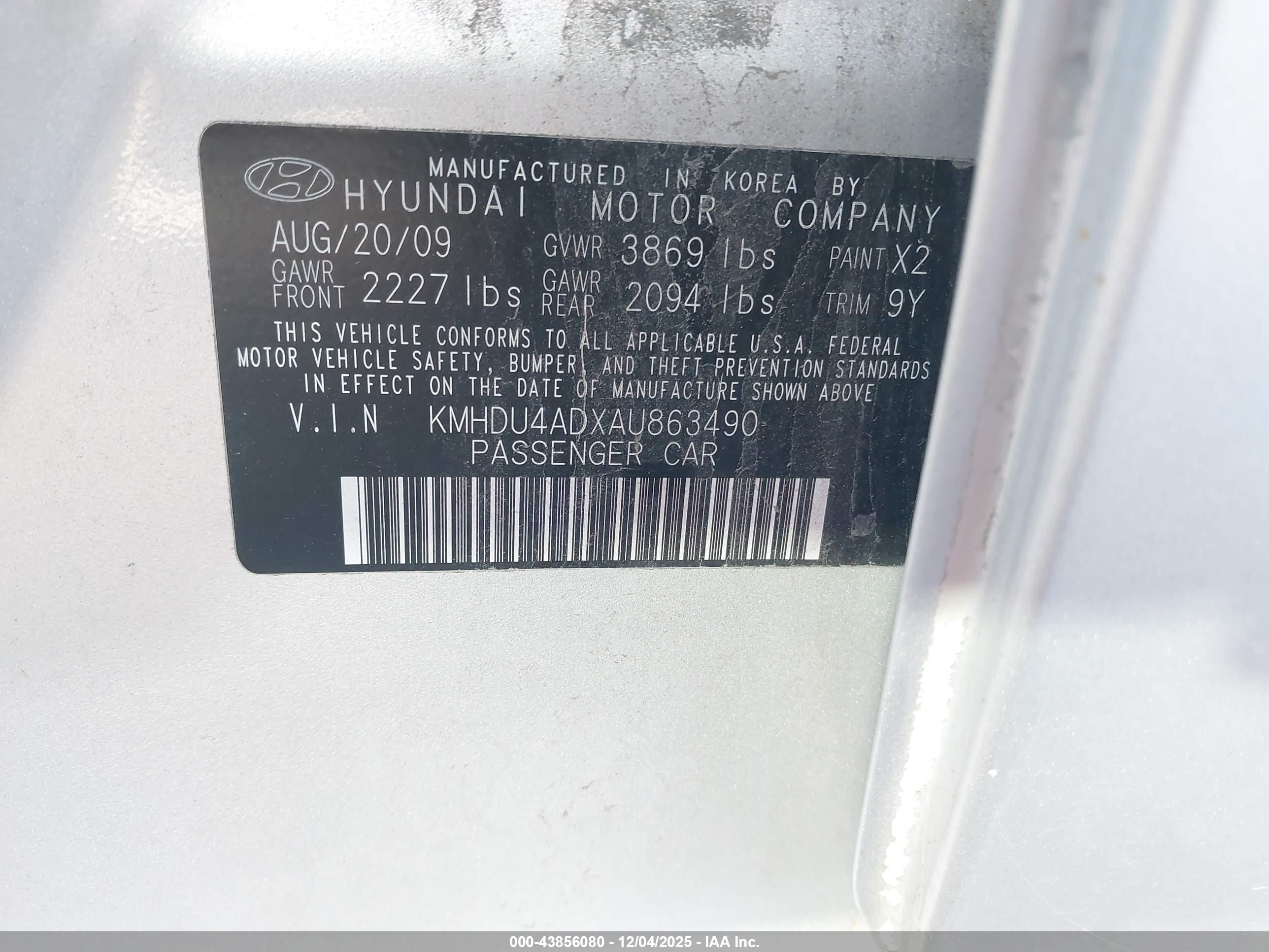 HYUNDAI ELANTRA image 9