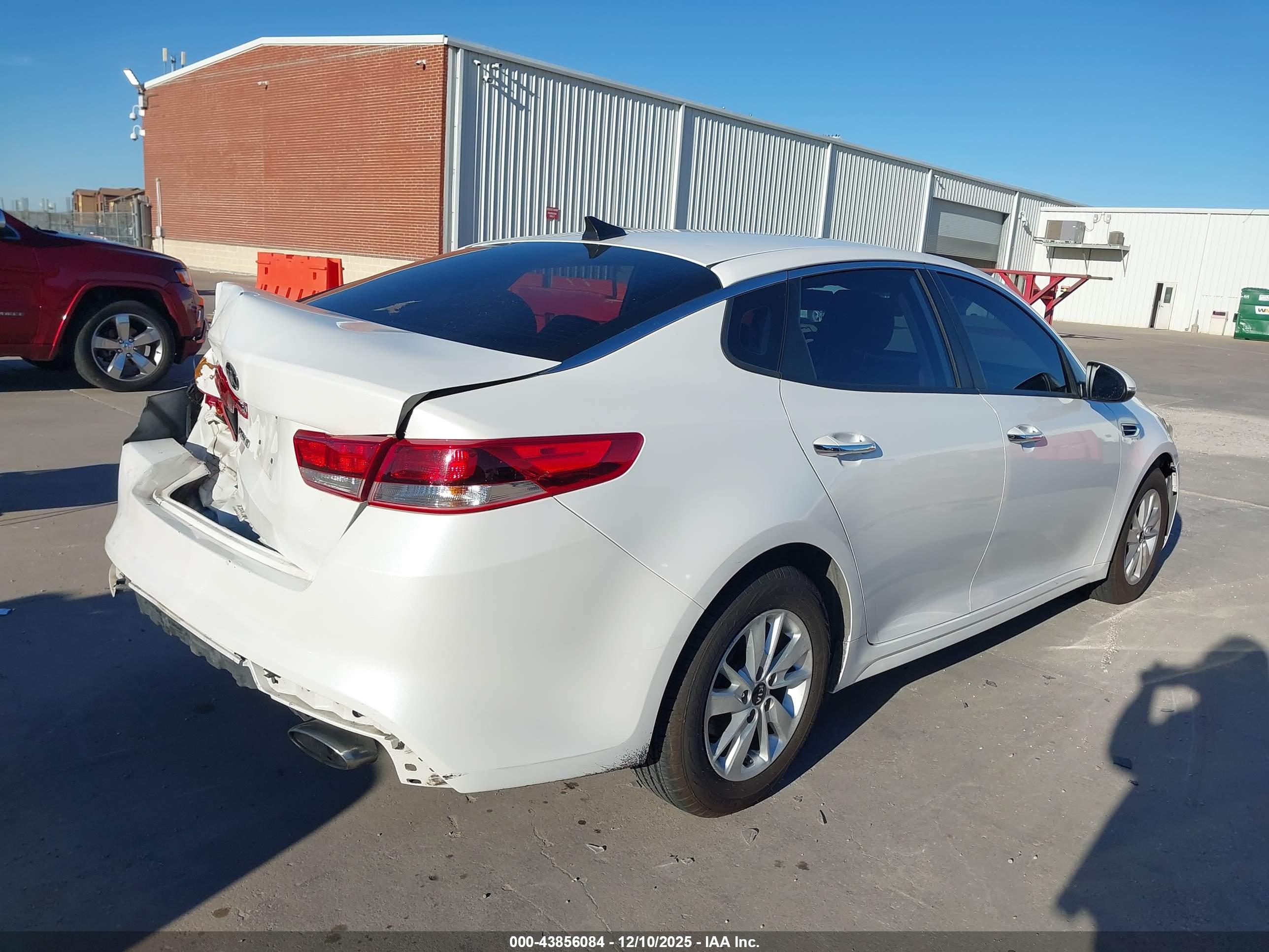 KIA OPTIMA image 4