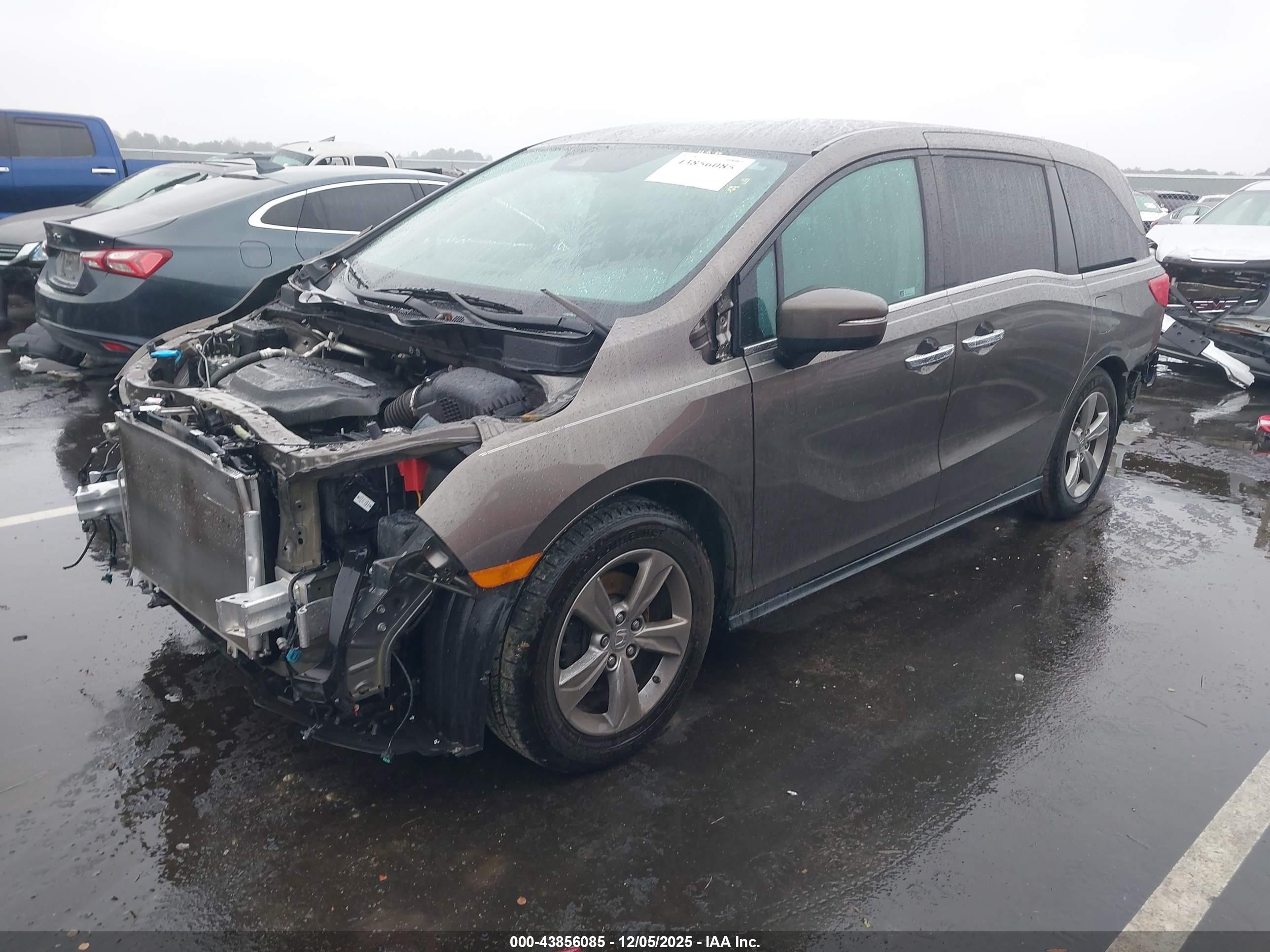 HONDA ODYSSEY image 2