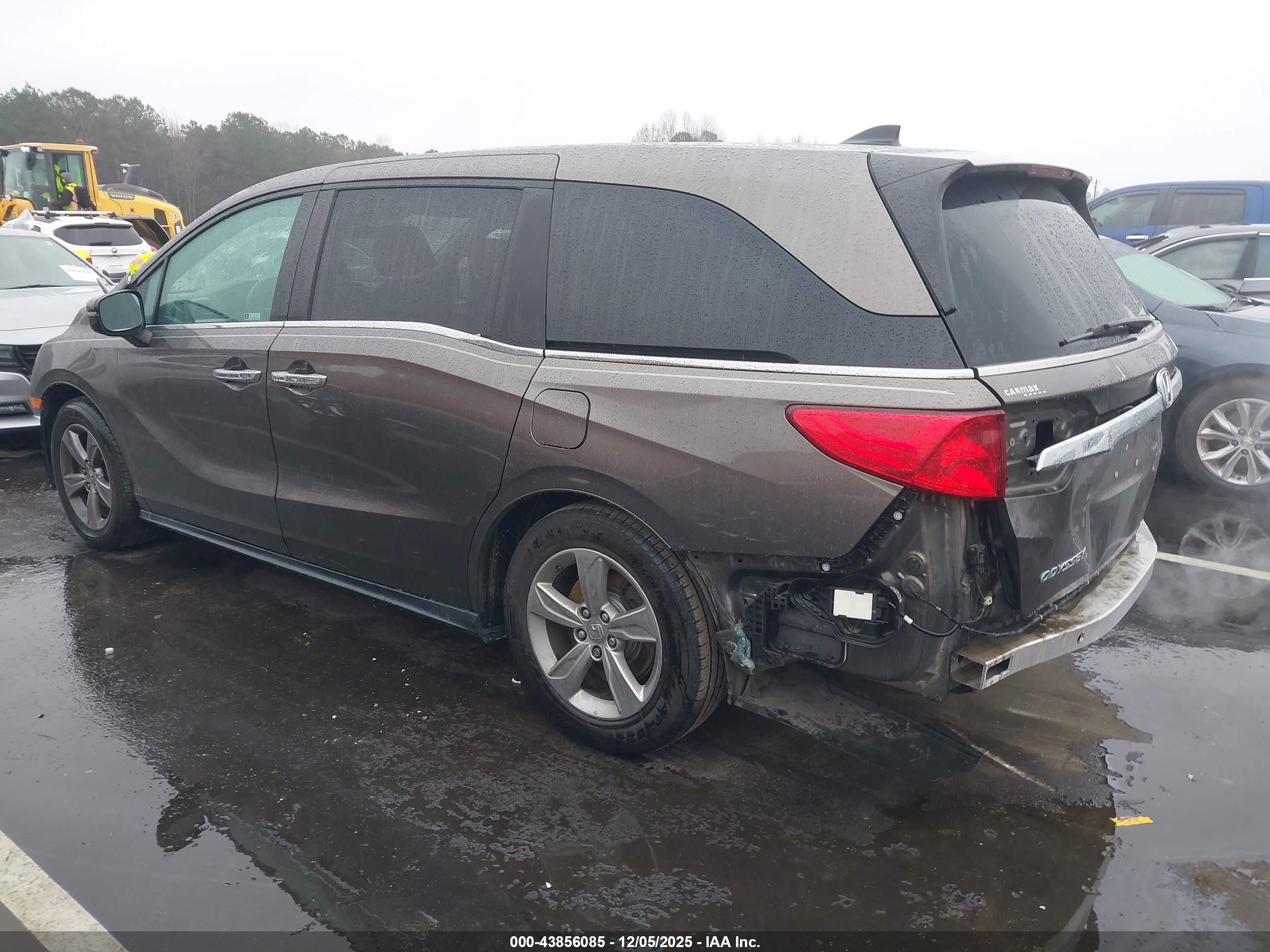 HONDA ODYSSEY image 3