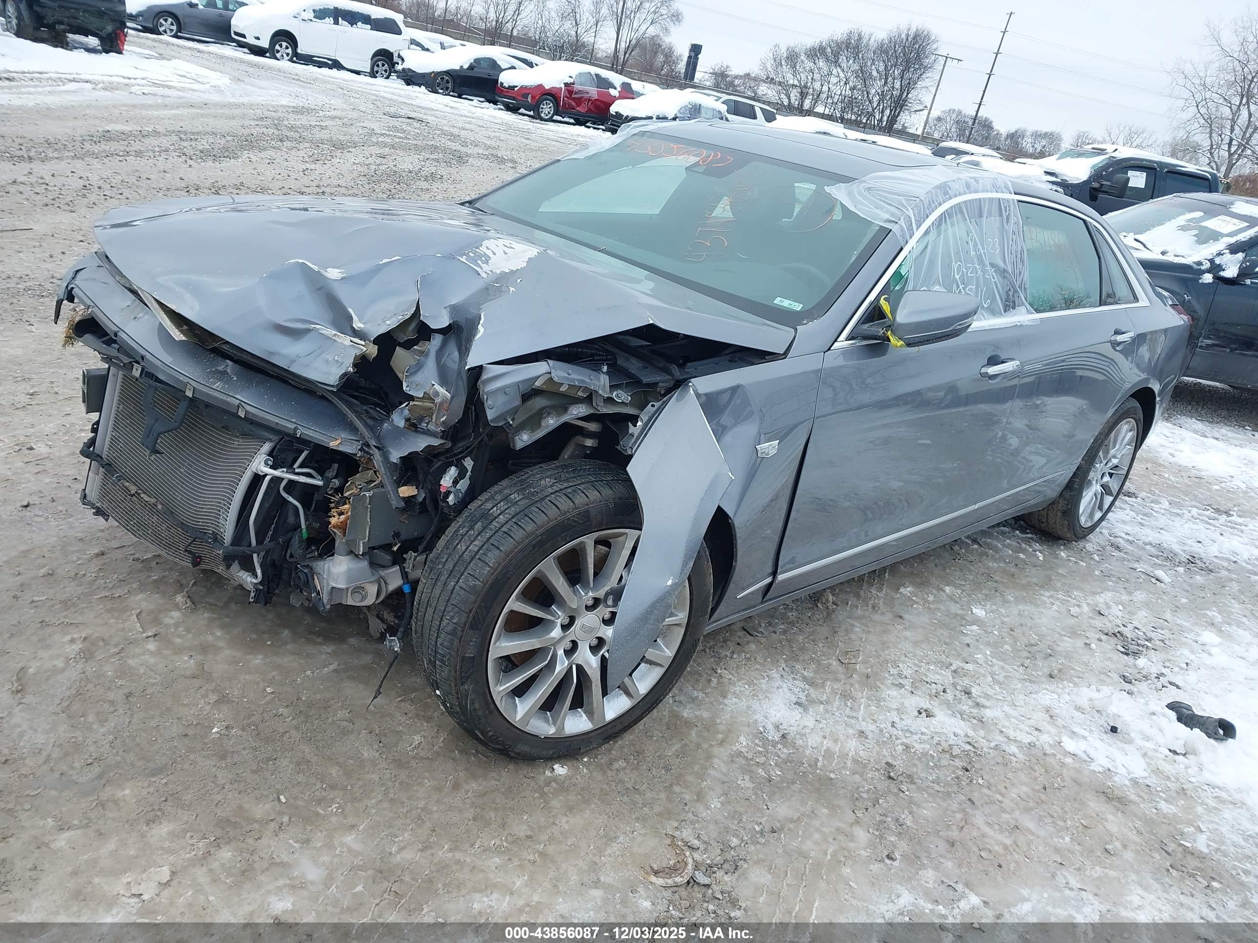 CADILLAC CT6 image 2