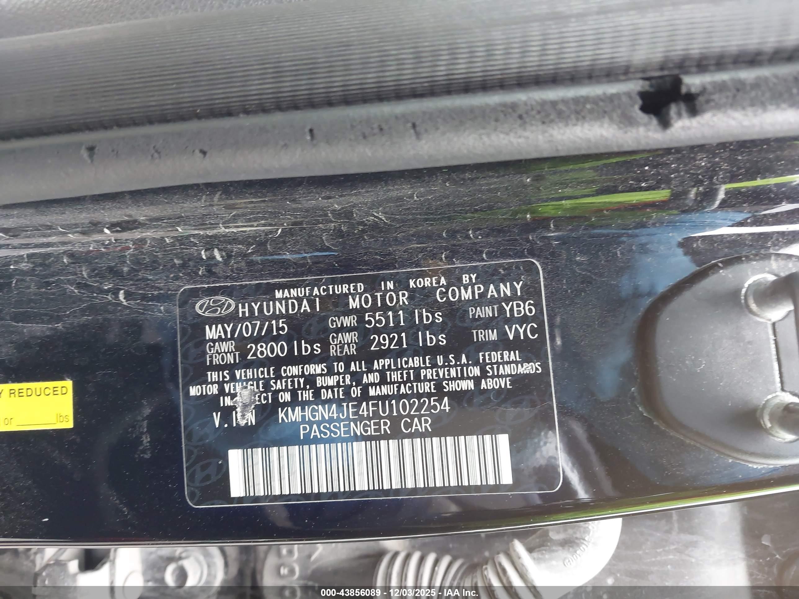 HYUNDAI GENESIS image 9