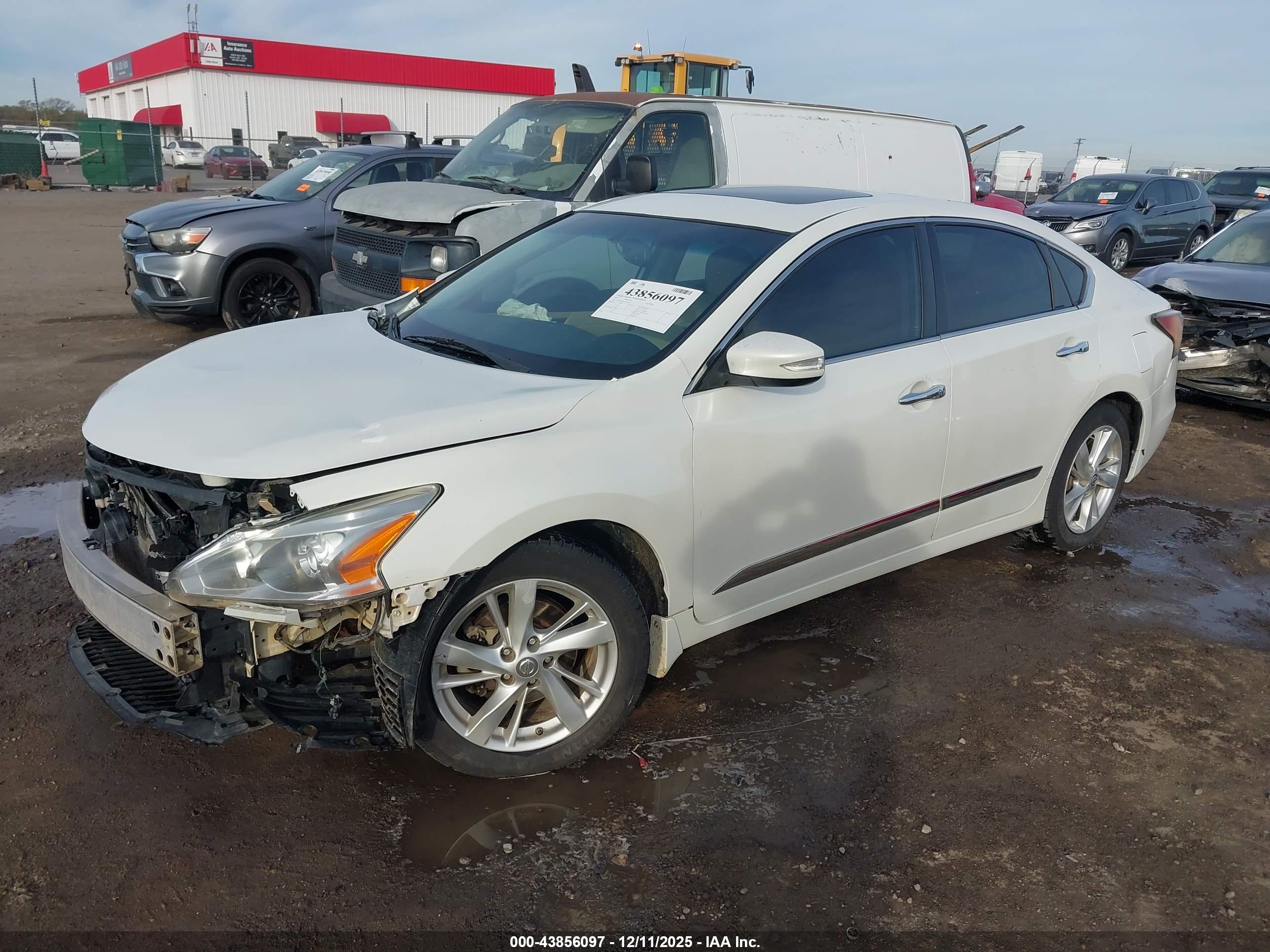 NISSAN ALTIMA image 2