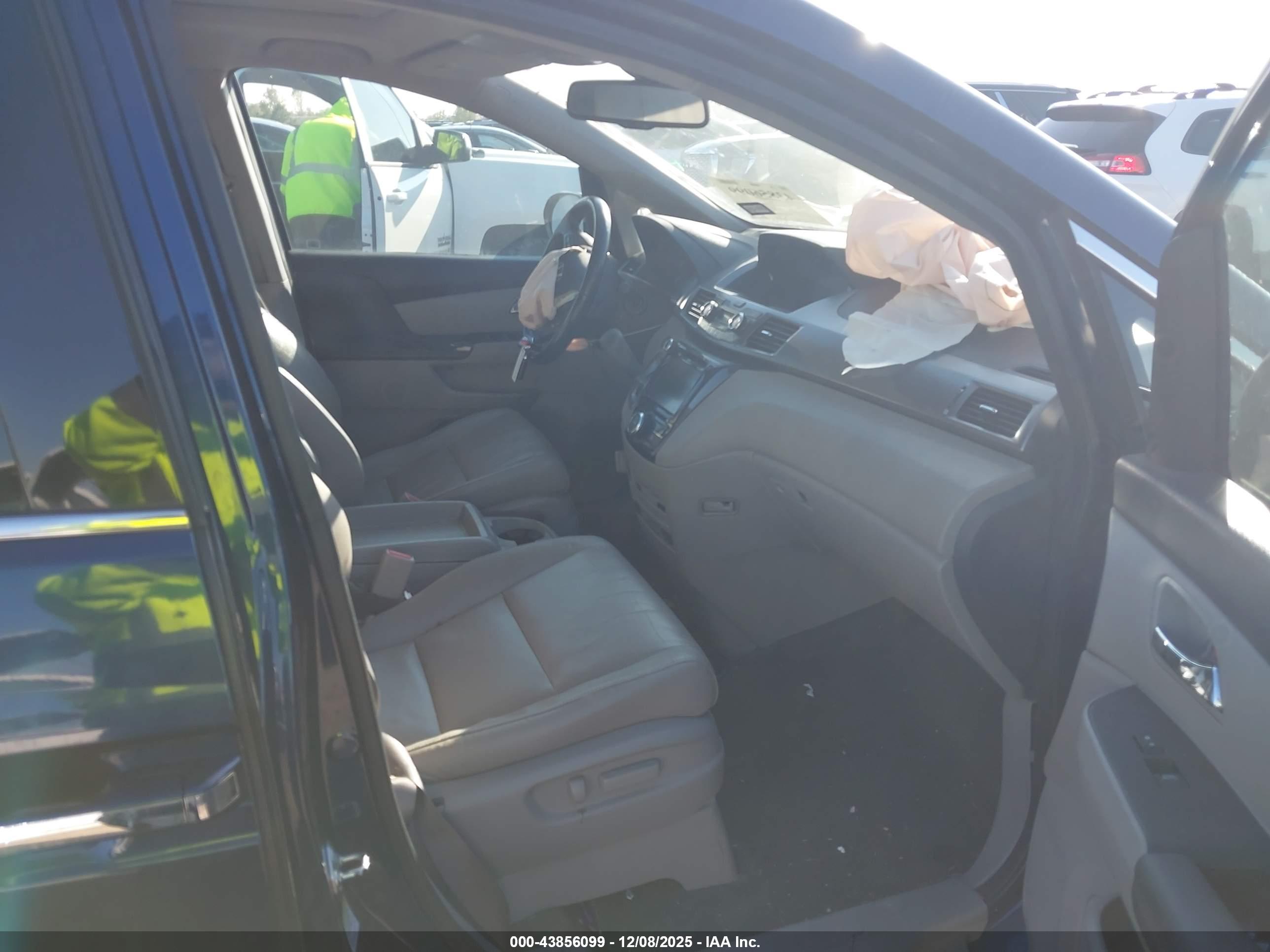 HONDA ODYSSEY image 5