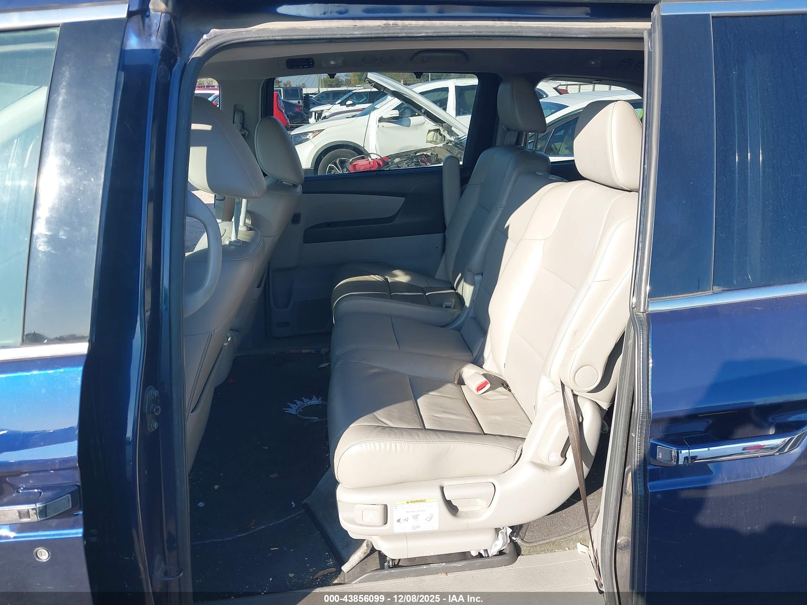 HONDA ODYSSEY image 8