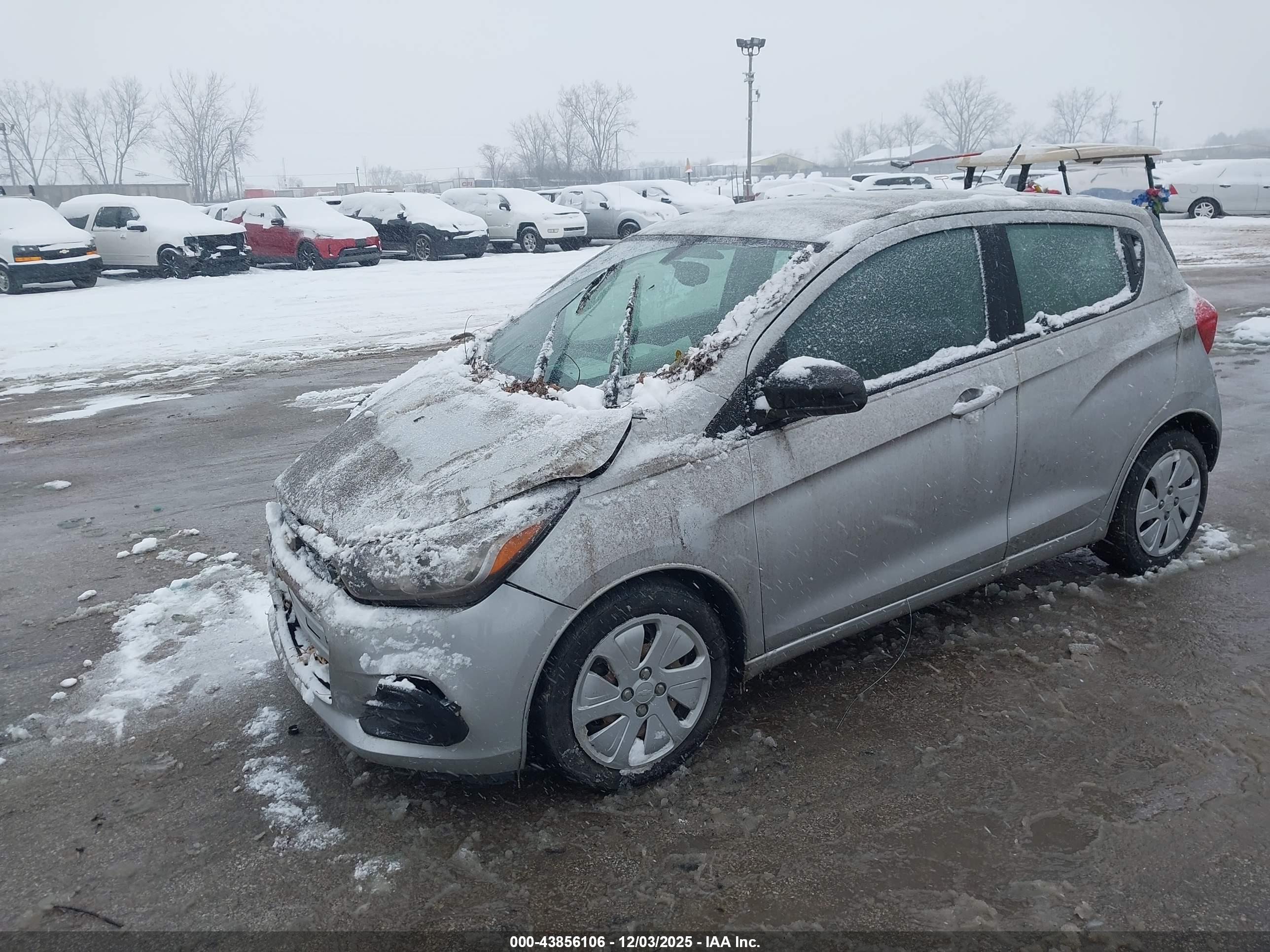 CHEVROLET SPARK image 2