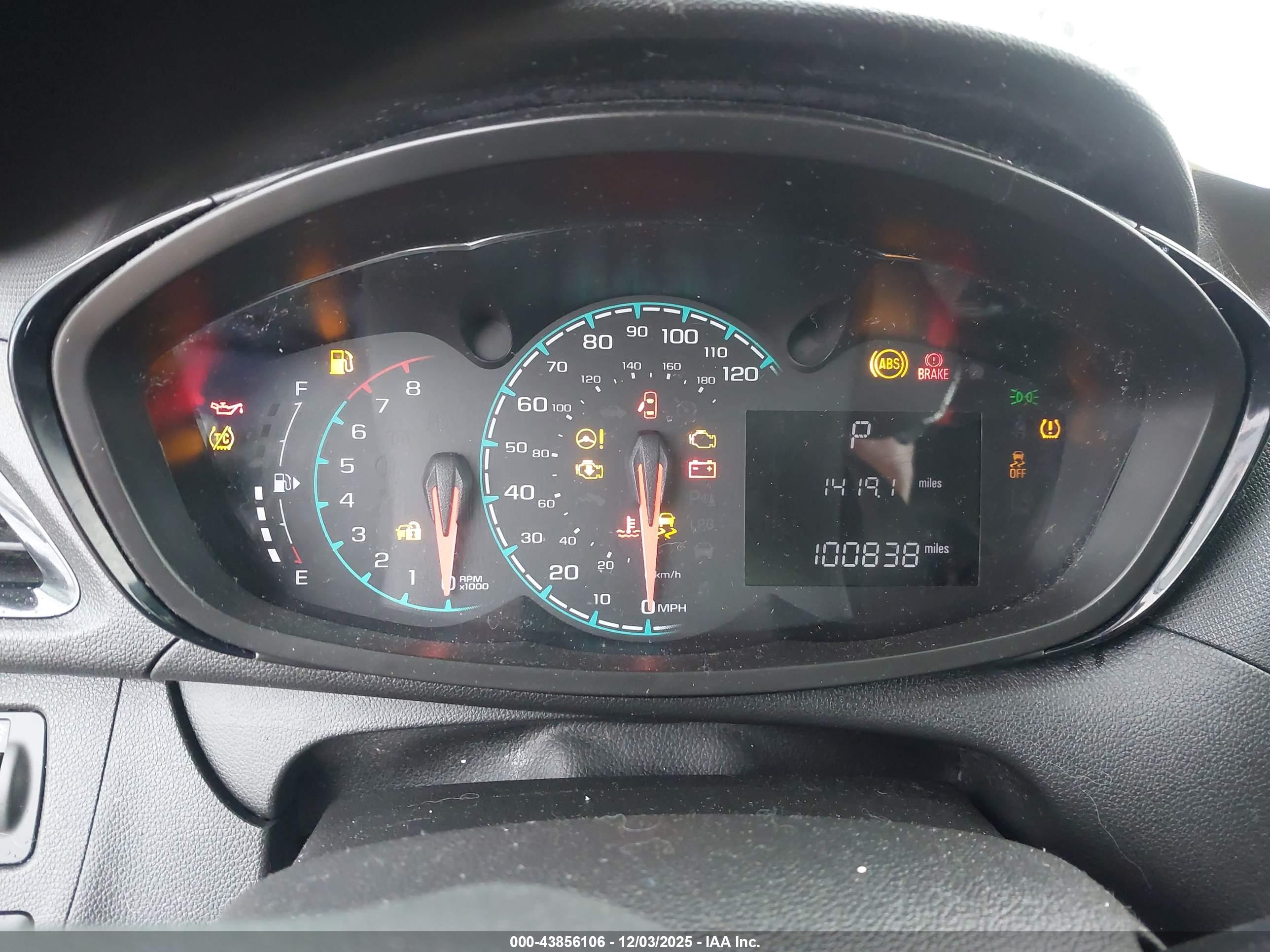 CHEVROLET SPARK image 7