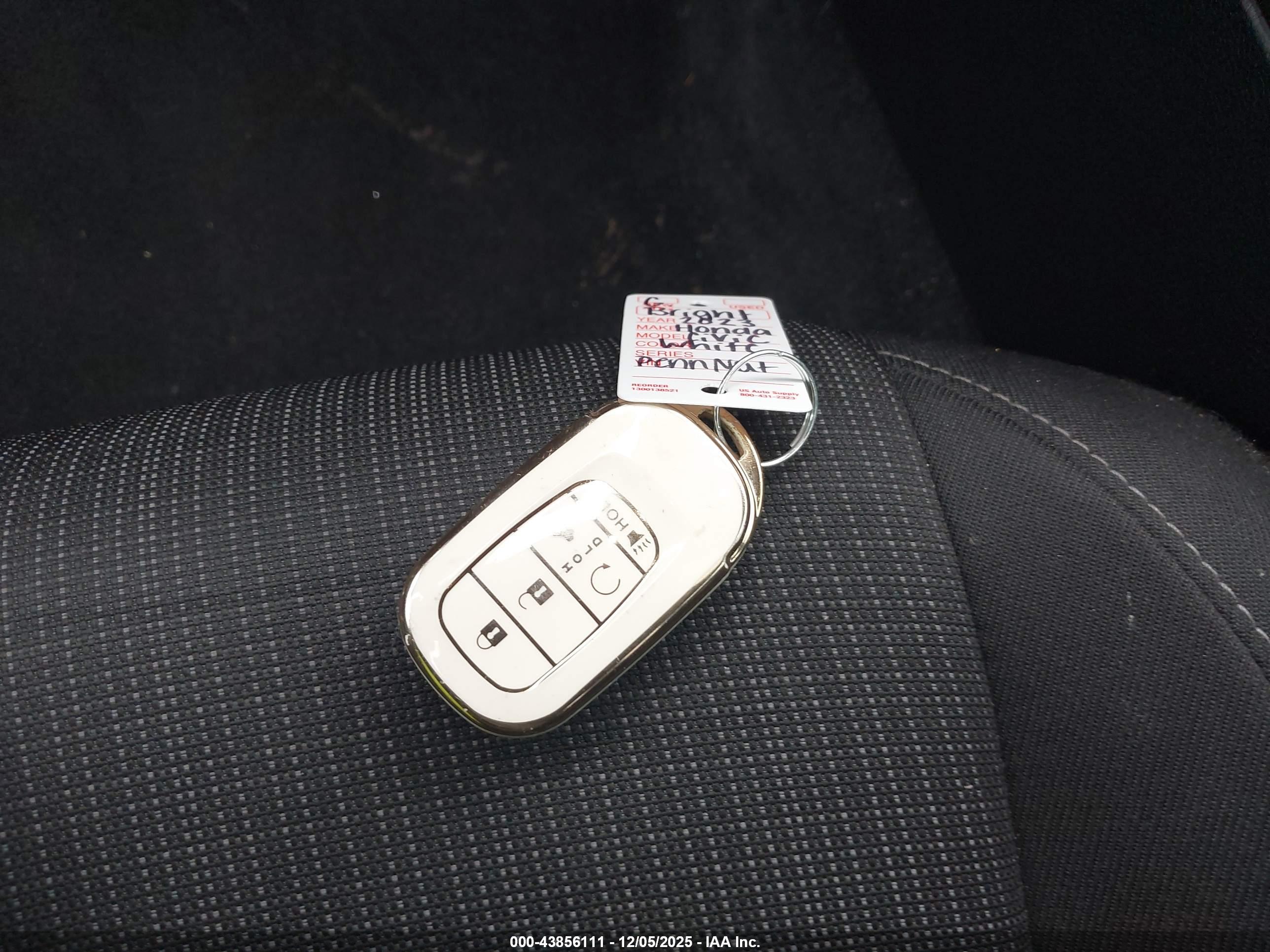 HONDA CIVIC image 11