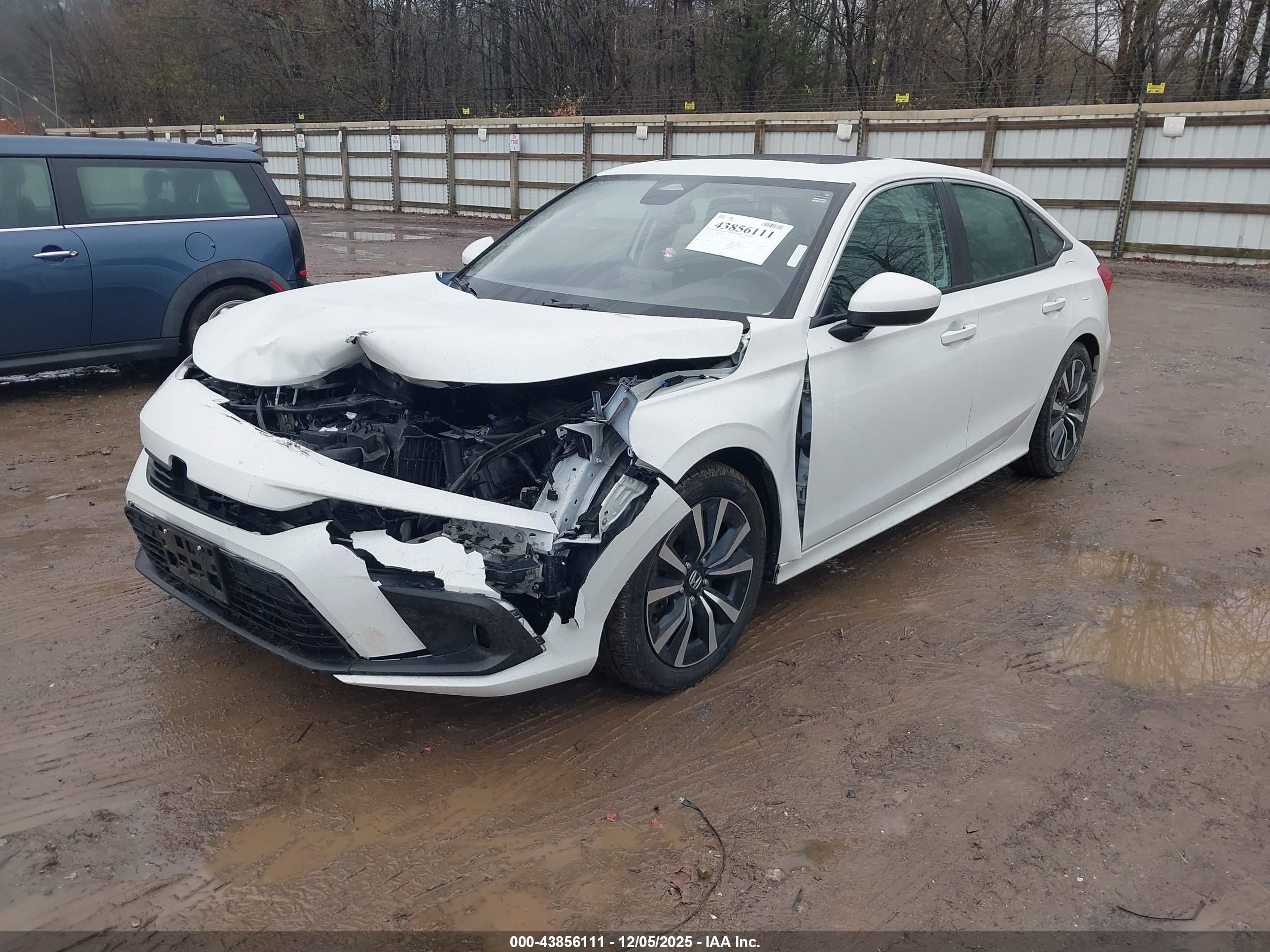 HONDA CIVIC image 2