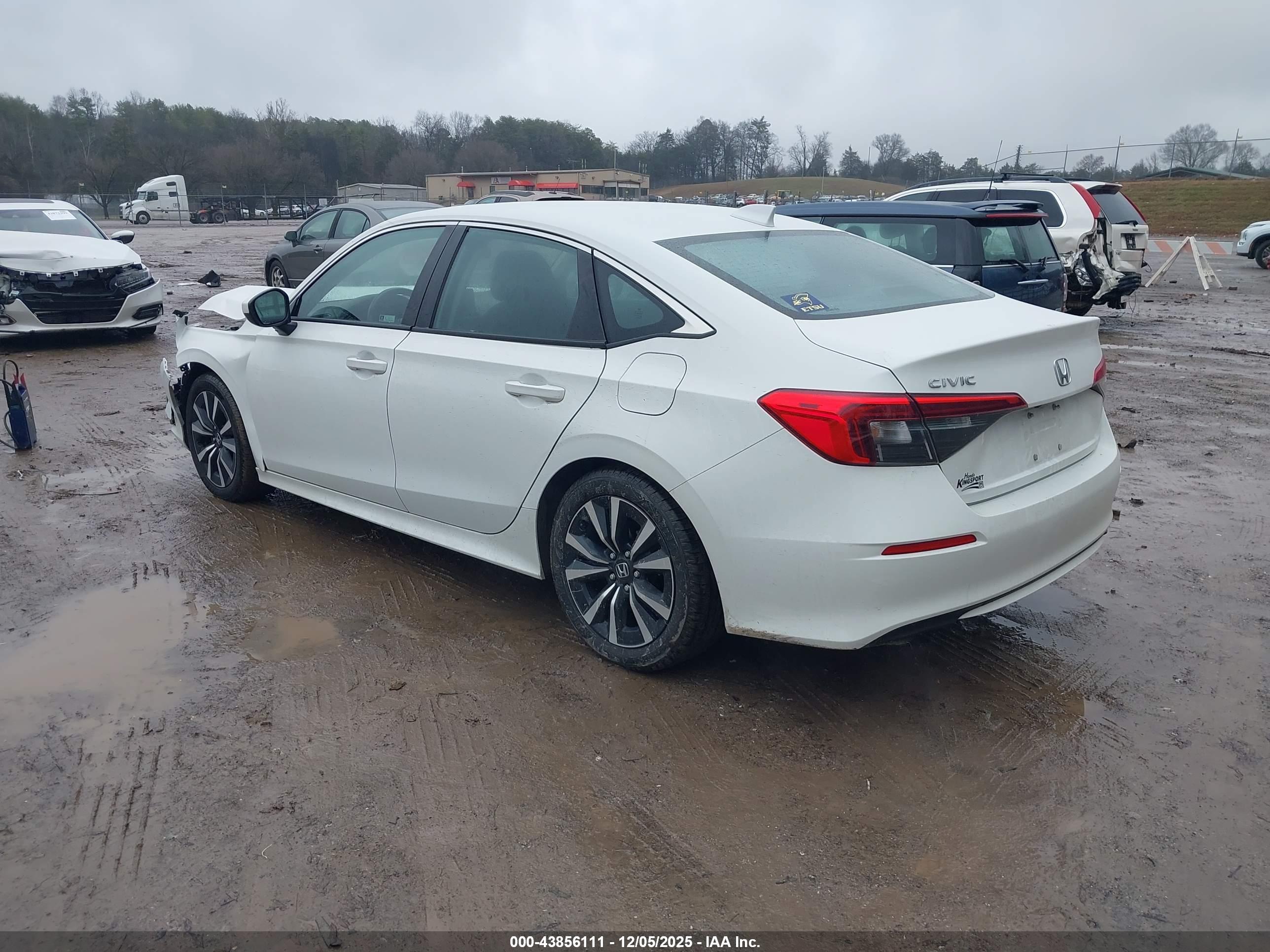 HONDA CIVIC image 3