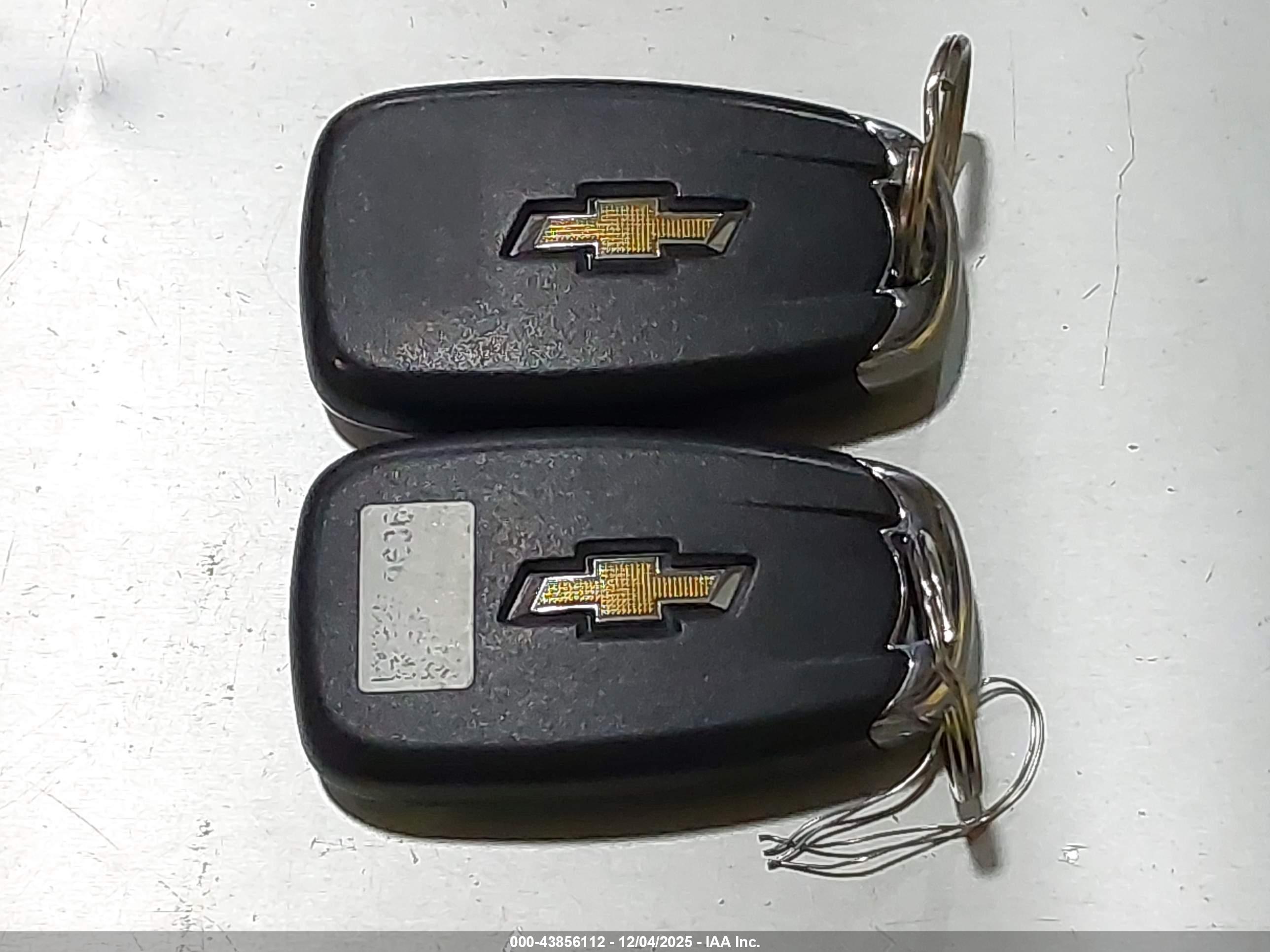 CHEVROLET BLAZER image 11