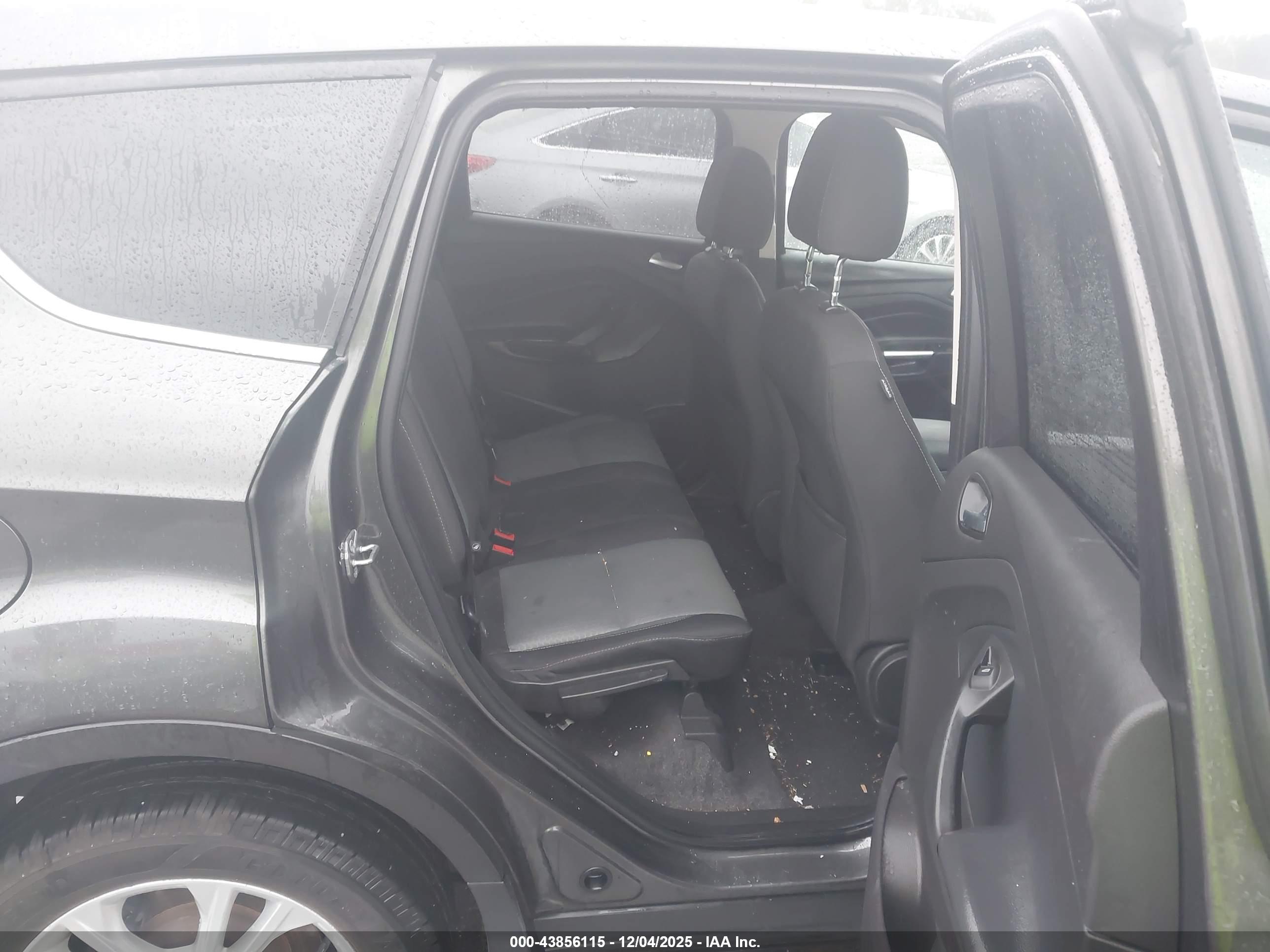 FORD ESCAPE image 8
