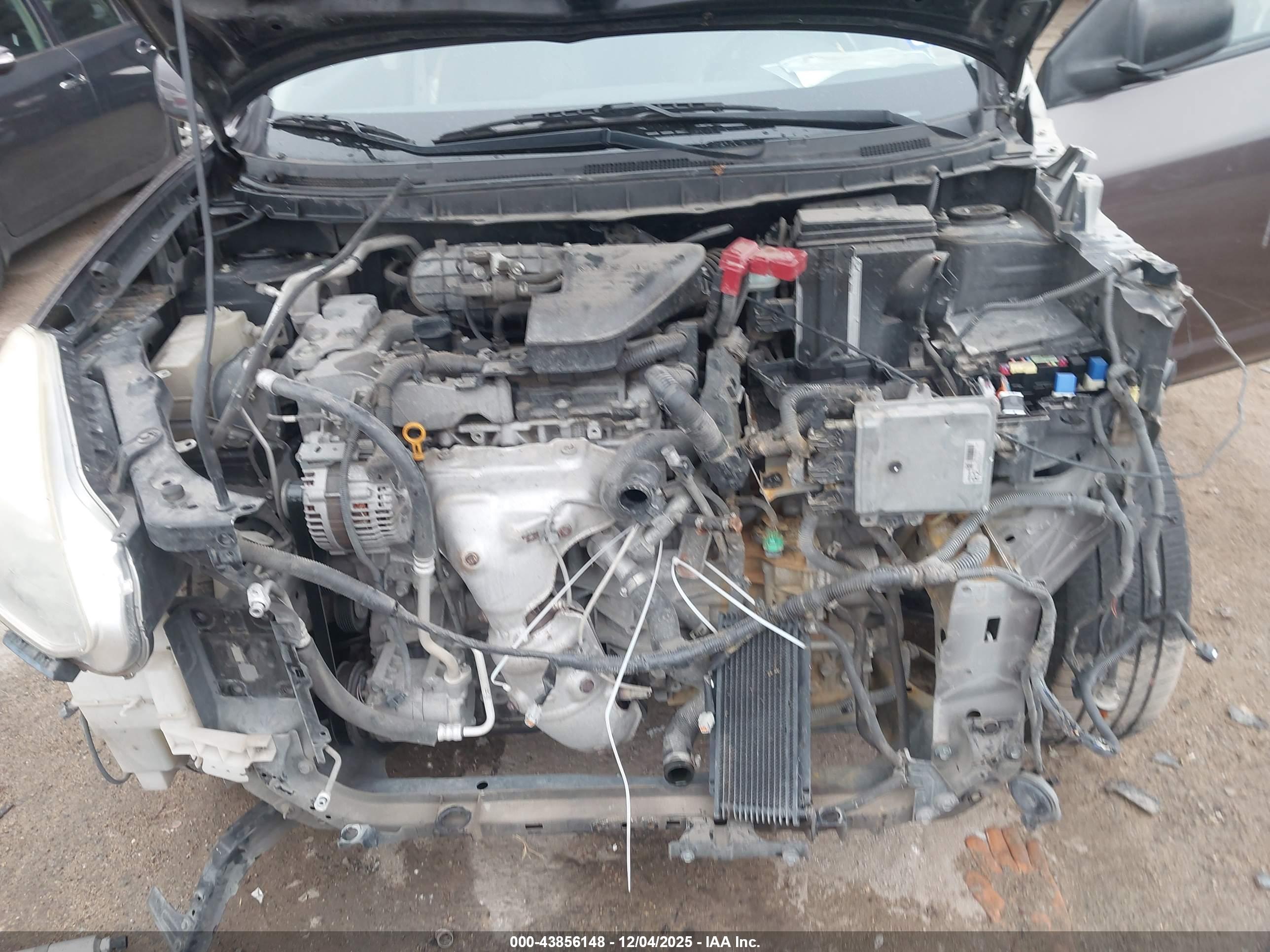 NISSAN ROGUE image 10