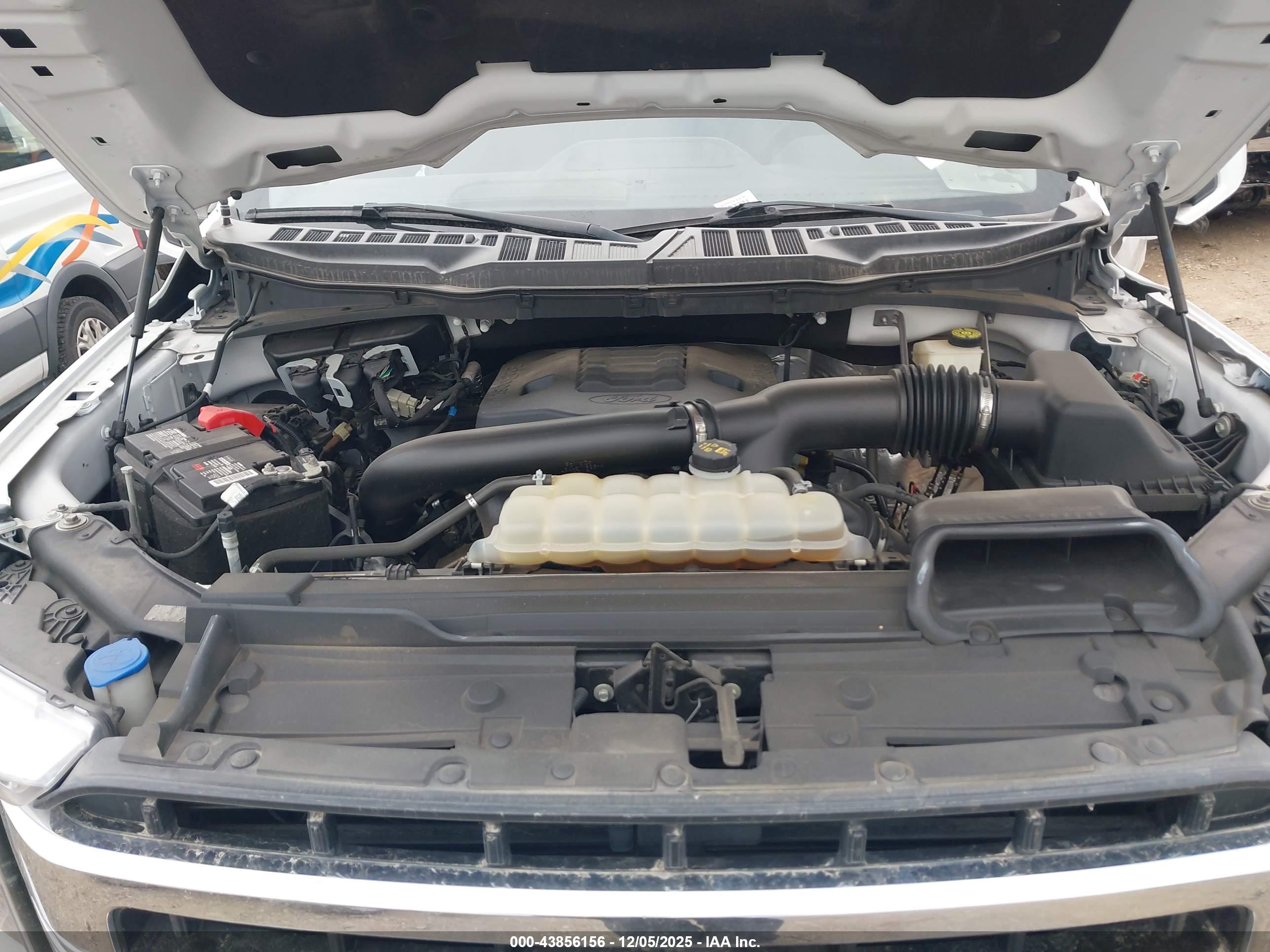 FORD F-150 image 10