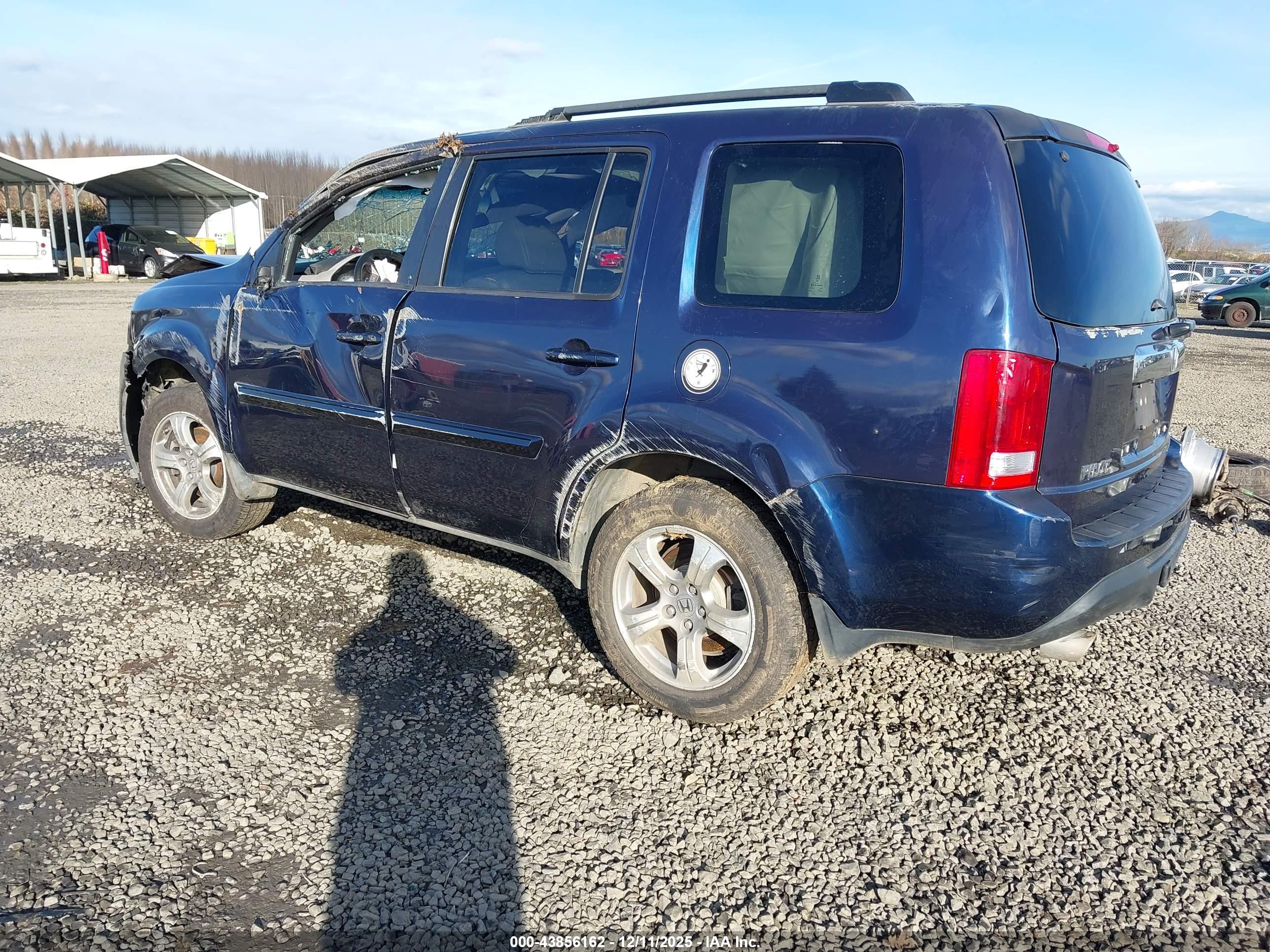HONDA PILOT image 3