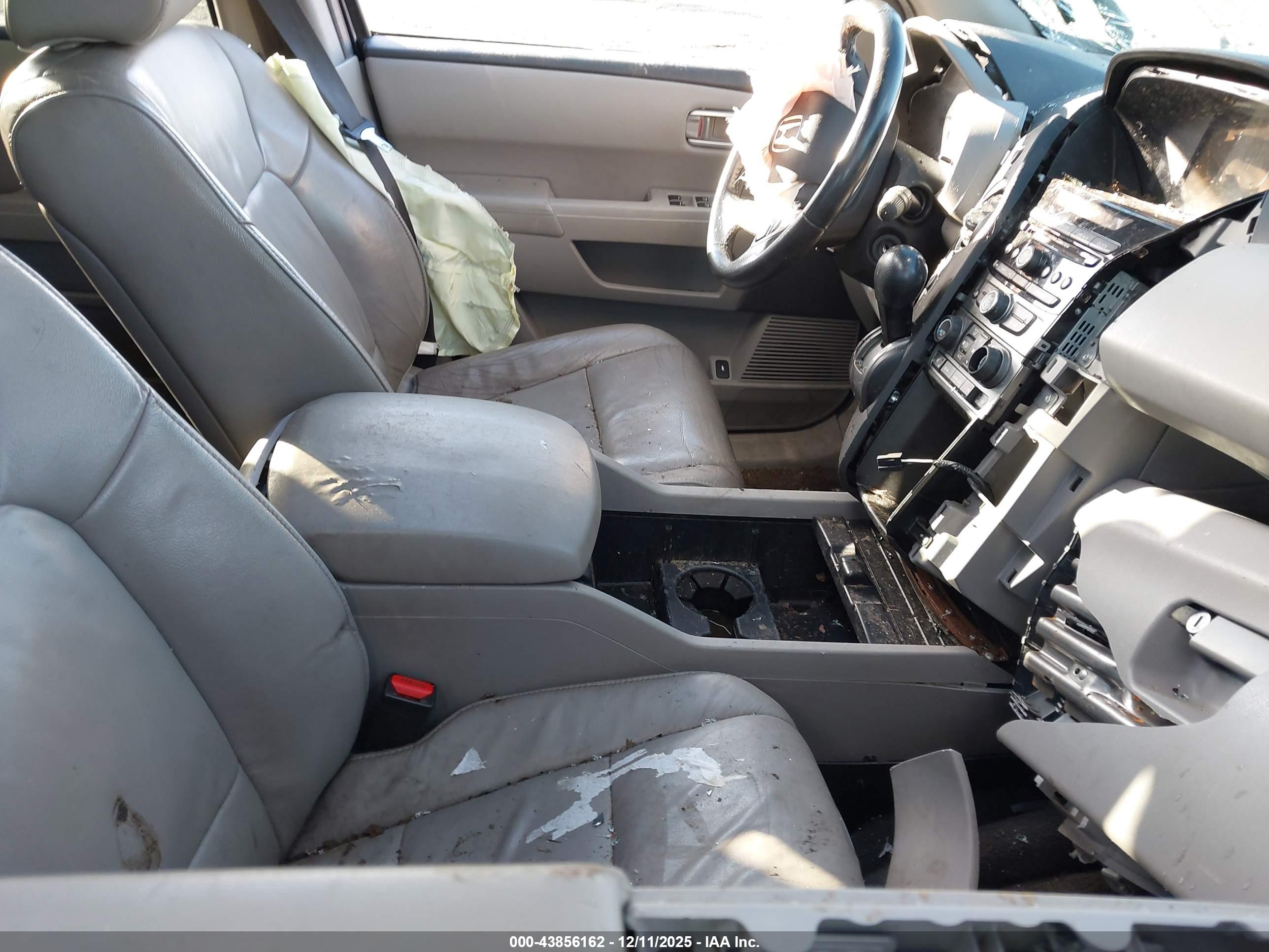 HONDA PILOT image 5