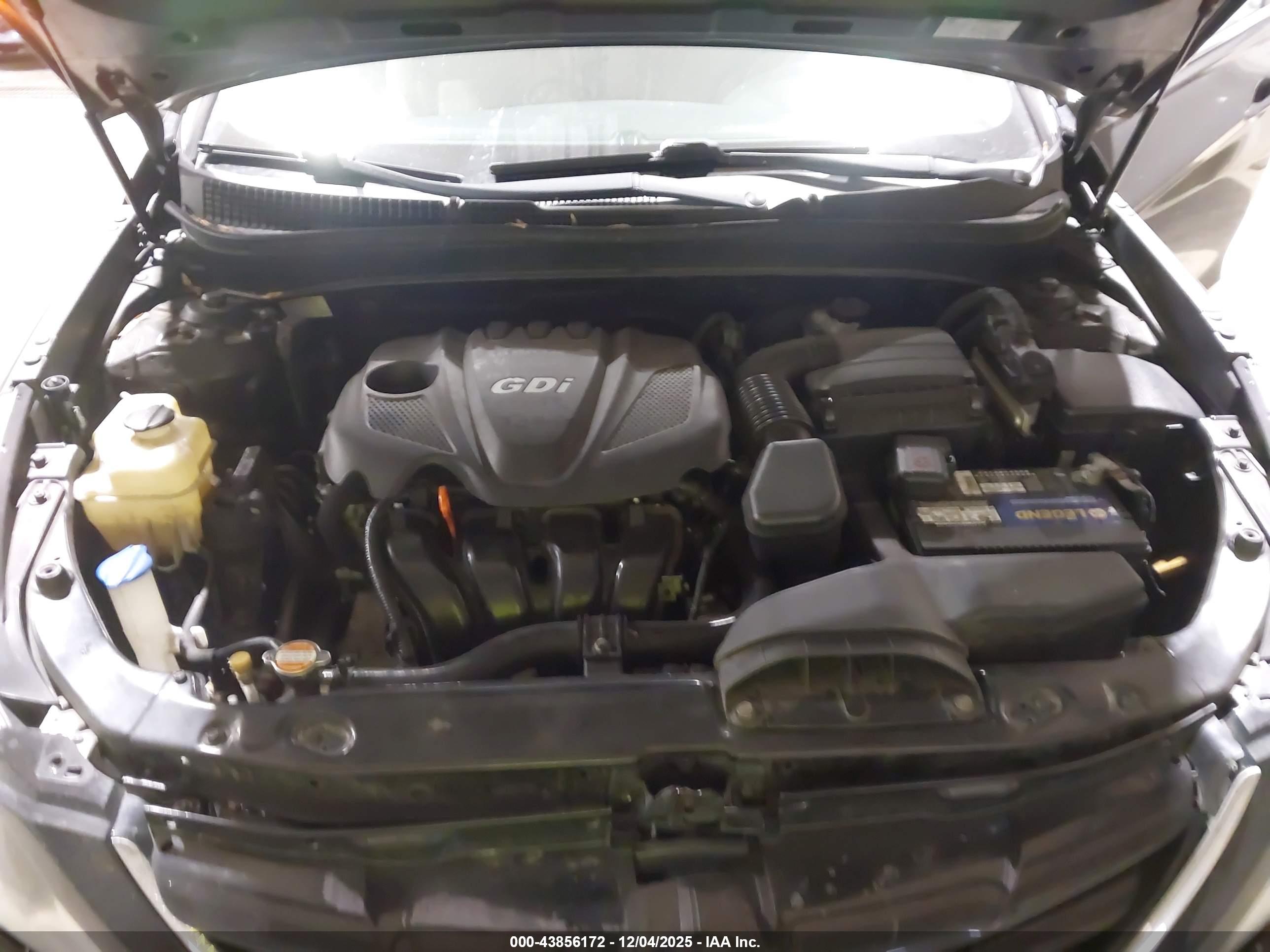 HYUNDAI SONATA image 10
