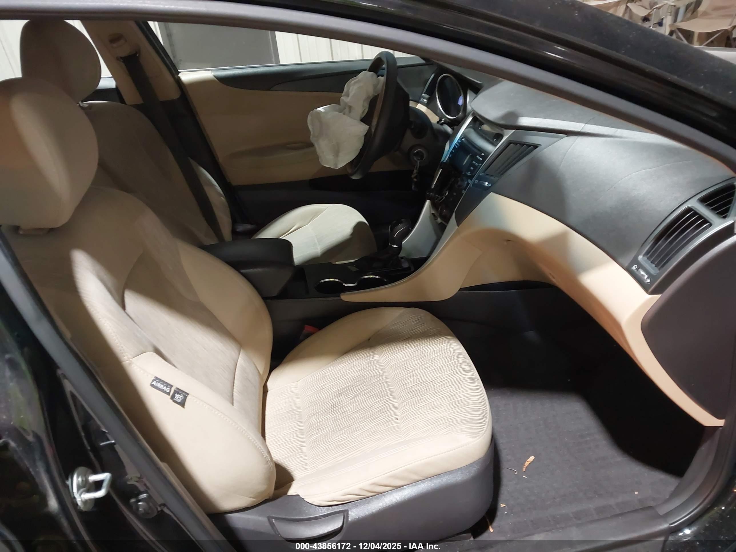 HYUNDAI SONATA image 5