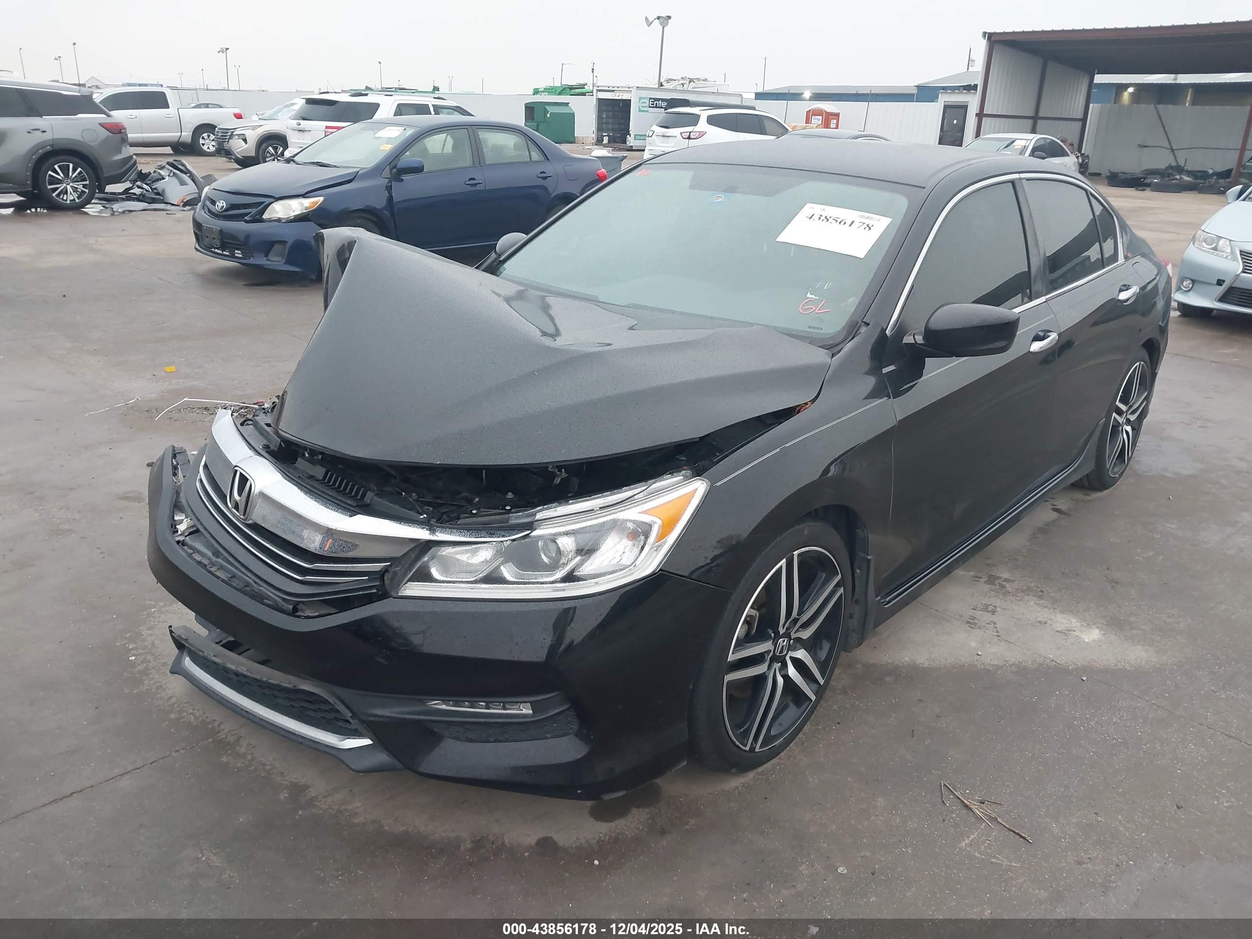 HONDA ACCORD image 2