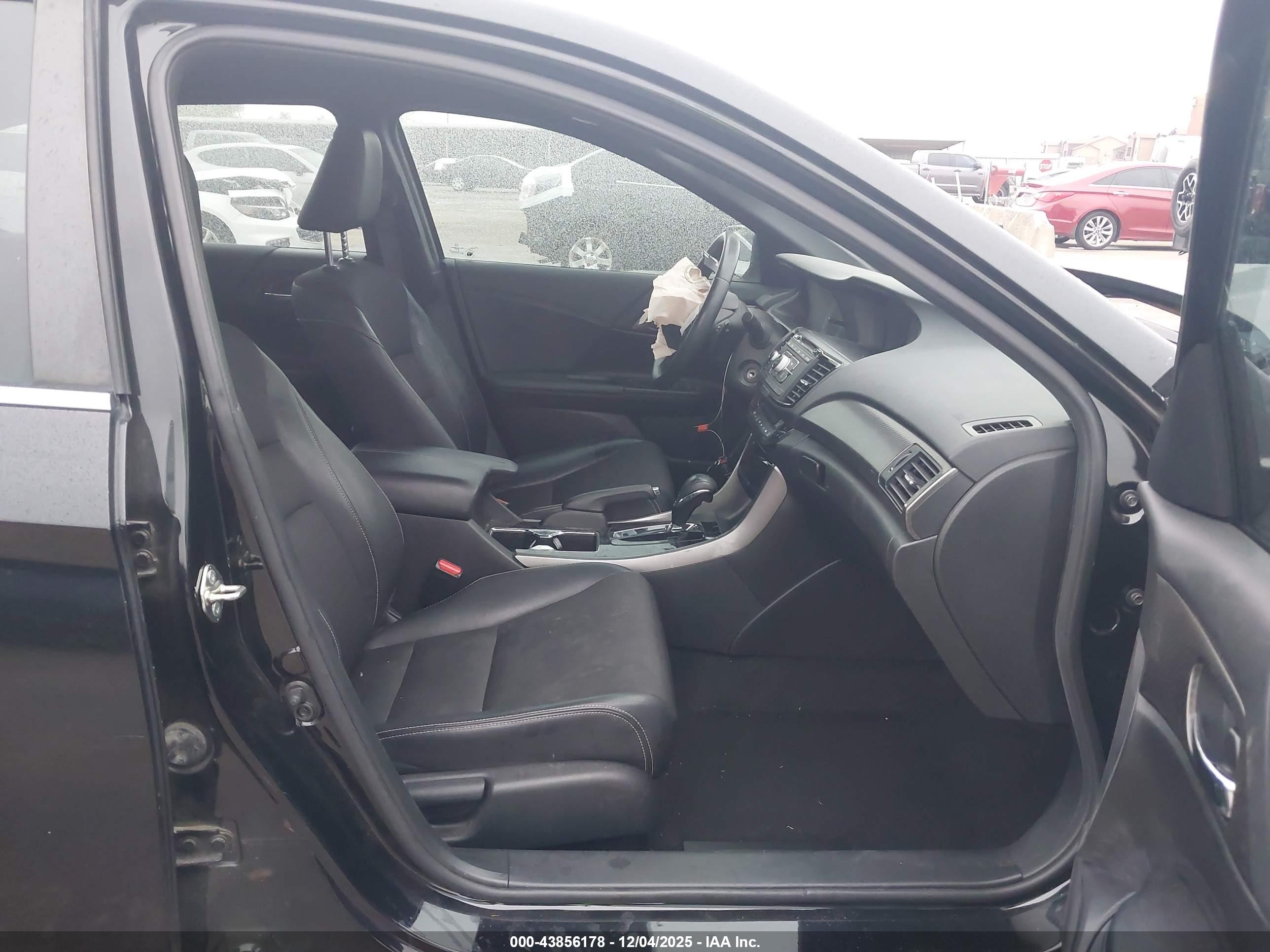 HONDA ACCORD image 5