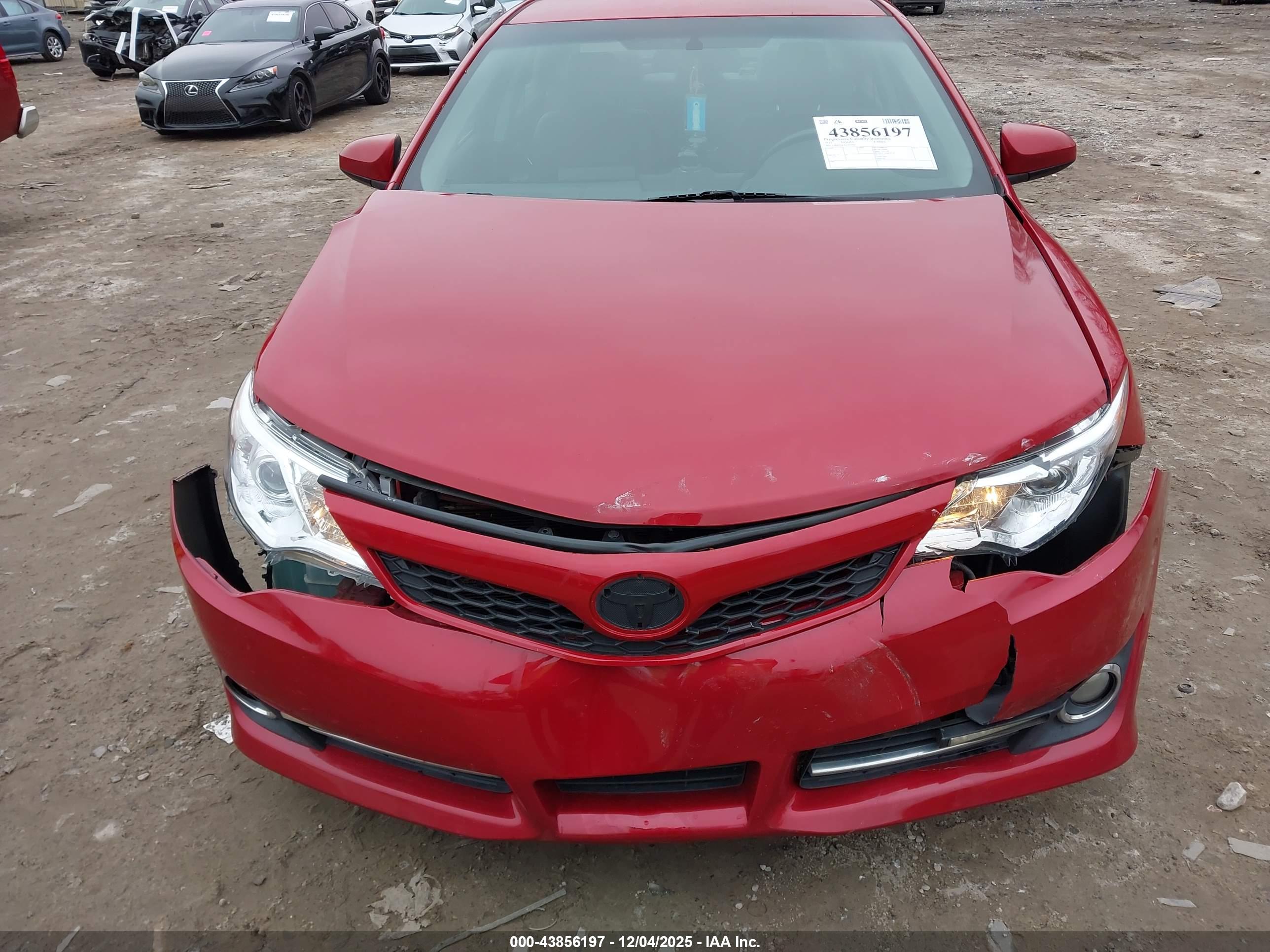 TOYOTA CAMRY image 6