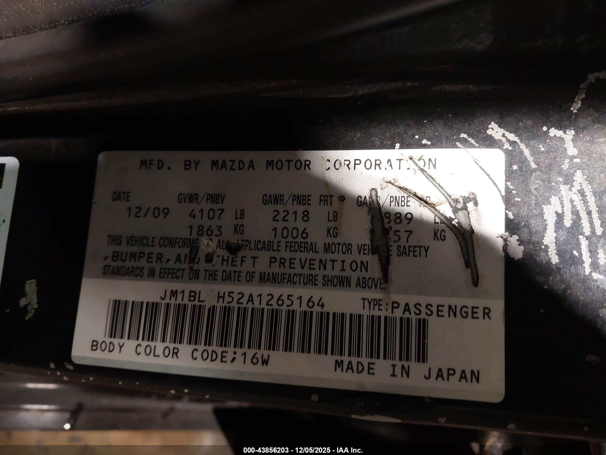 MAZDA MAZDA3 image 9